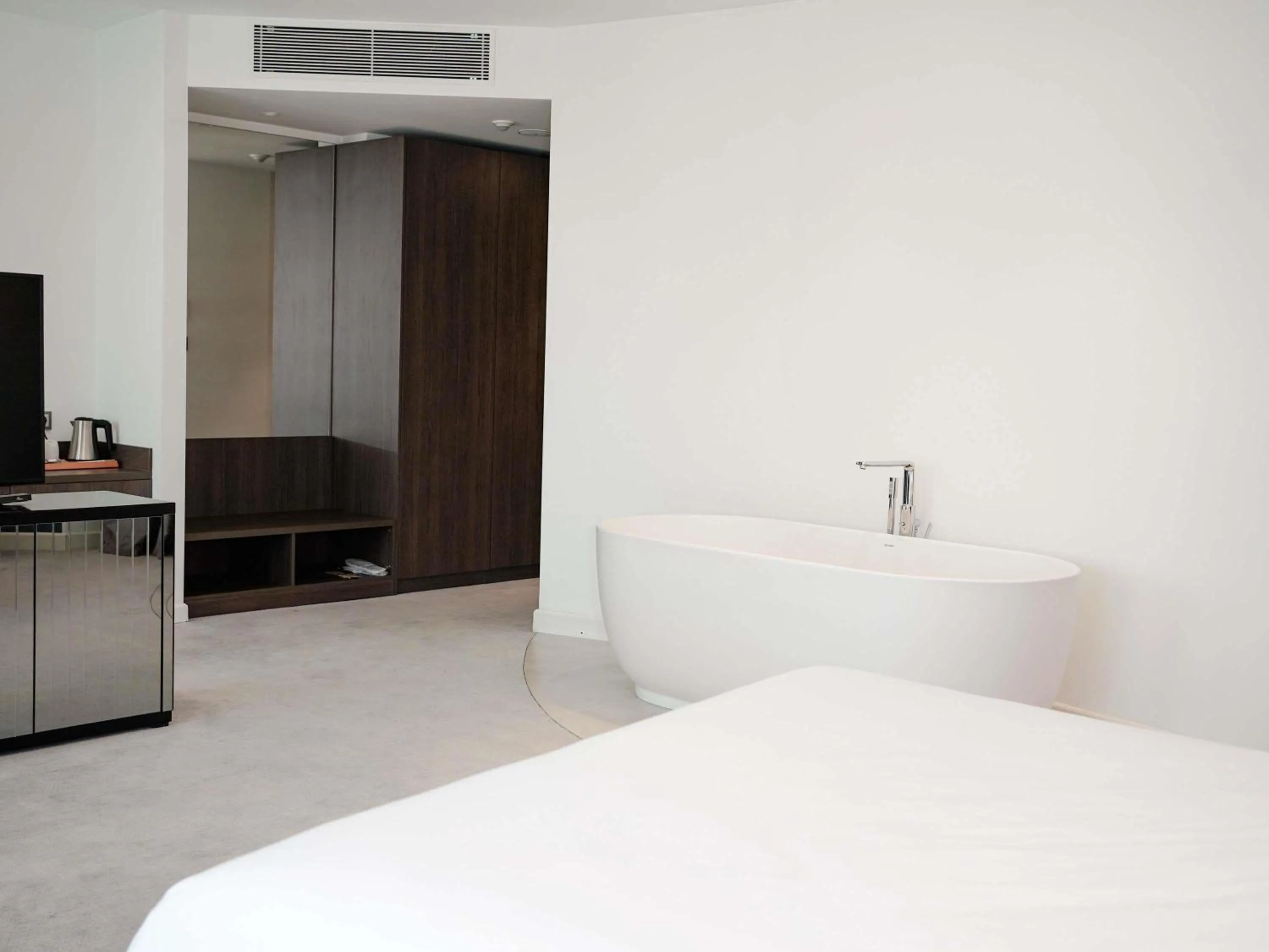 Bedroom, Bed in Novotel Bishkek City Center