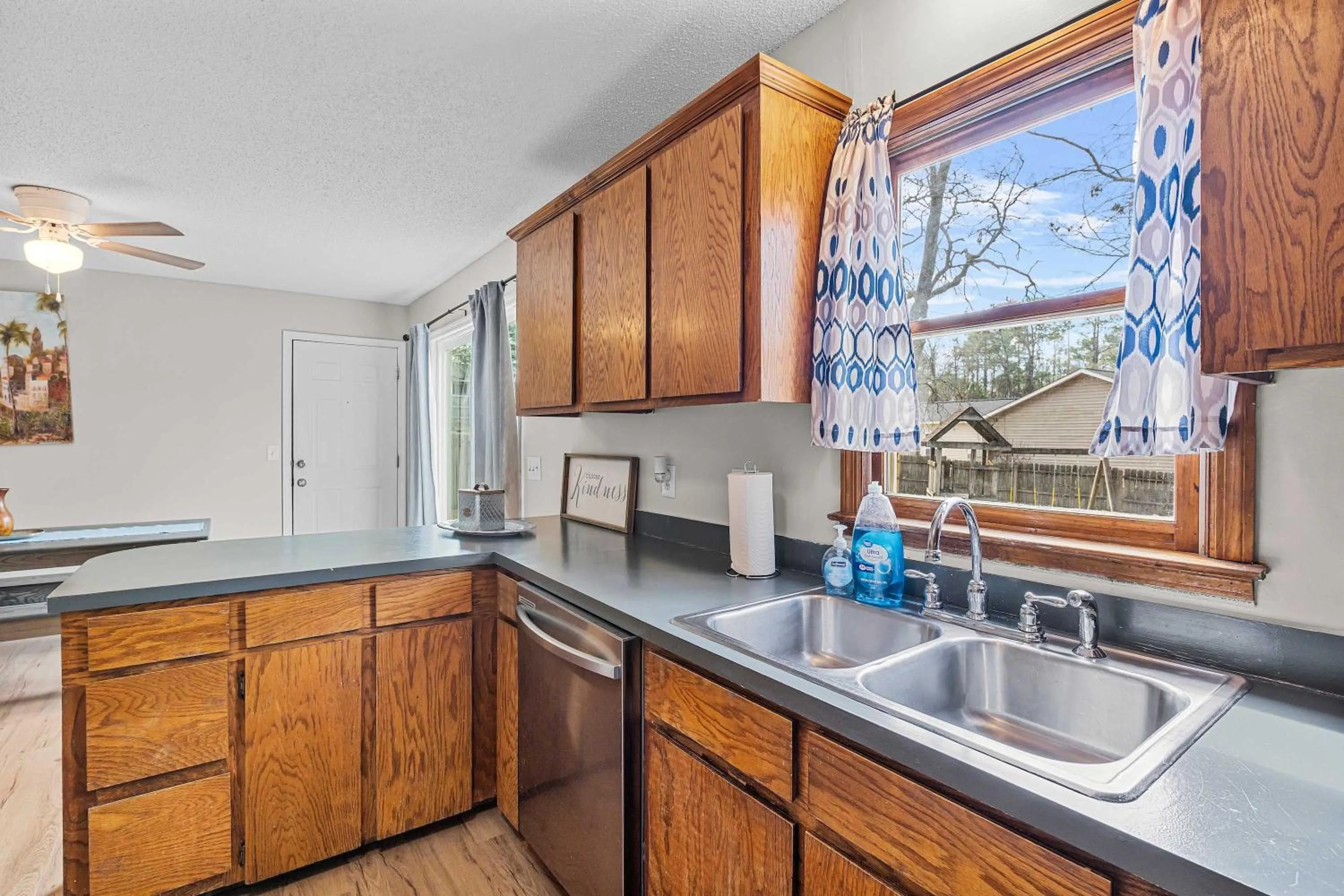 The Garnet Goliath Columbias Biggest BnB Yard