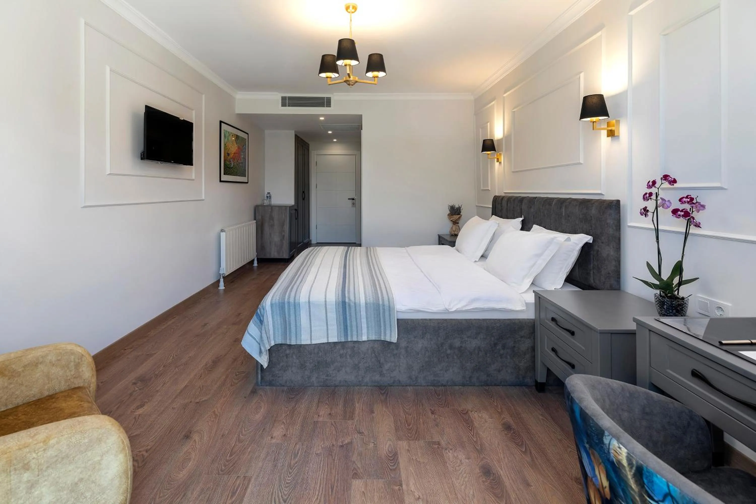 Bed in LAGUN CASTLE HOTEL&SPA