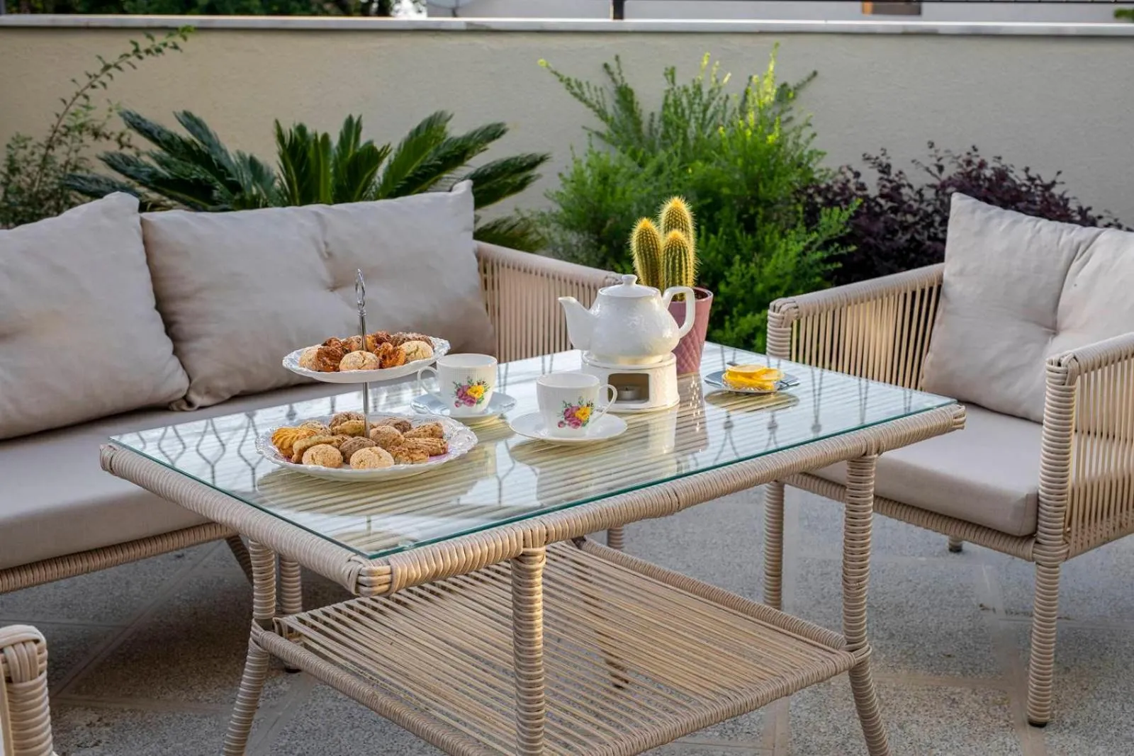 Garden in LAGUN CASTLE HOTEL&SPA