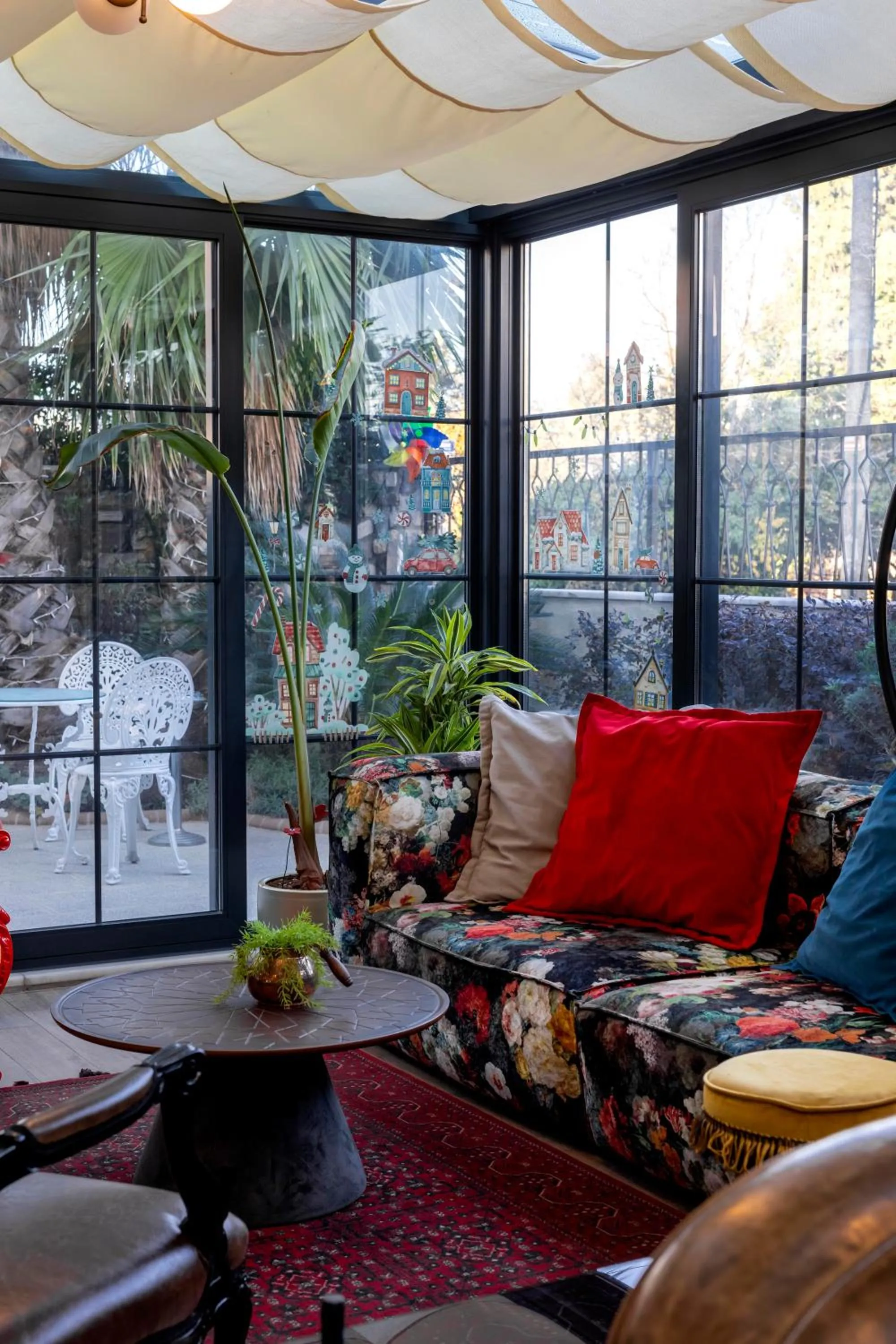 Garden in LAGUN CASTLE HOTEL&SPA