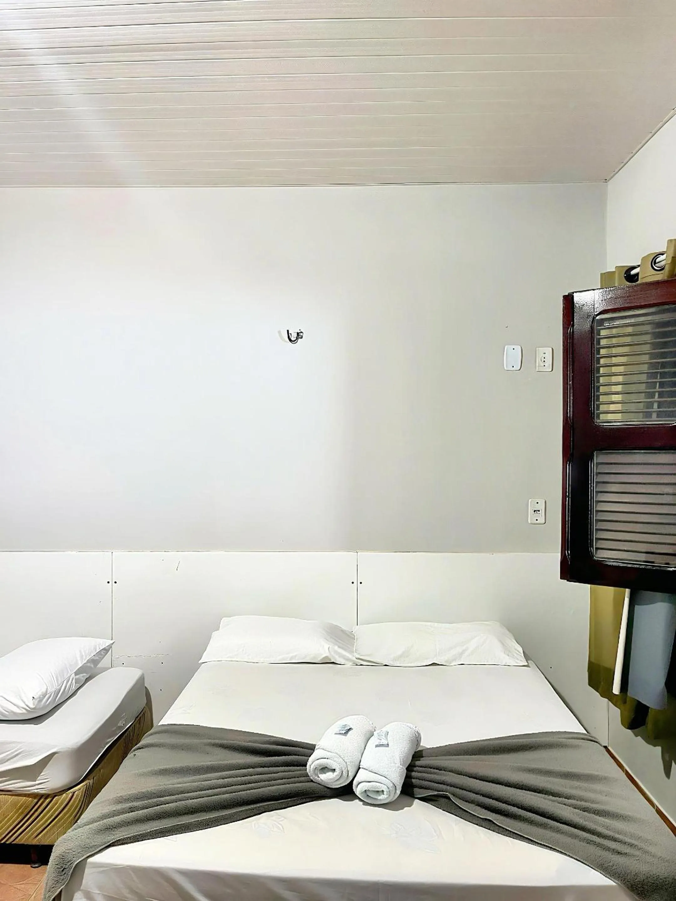 Bed in Pousada Cristo Rei-Parnaíba 24h