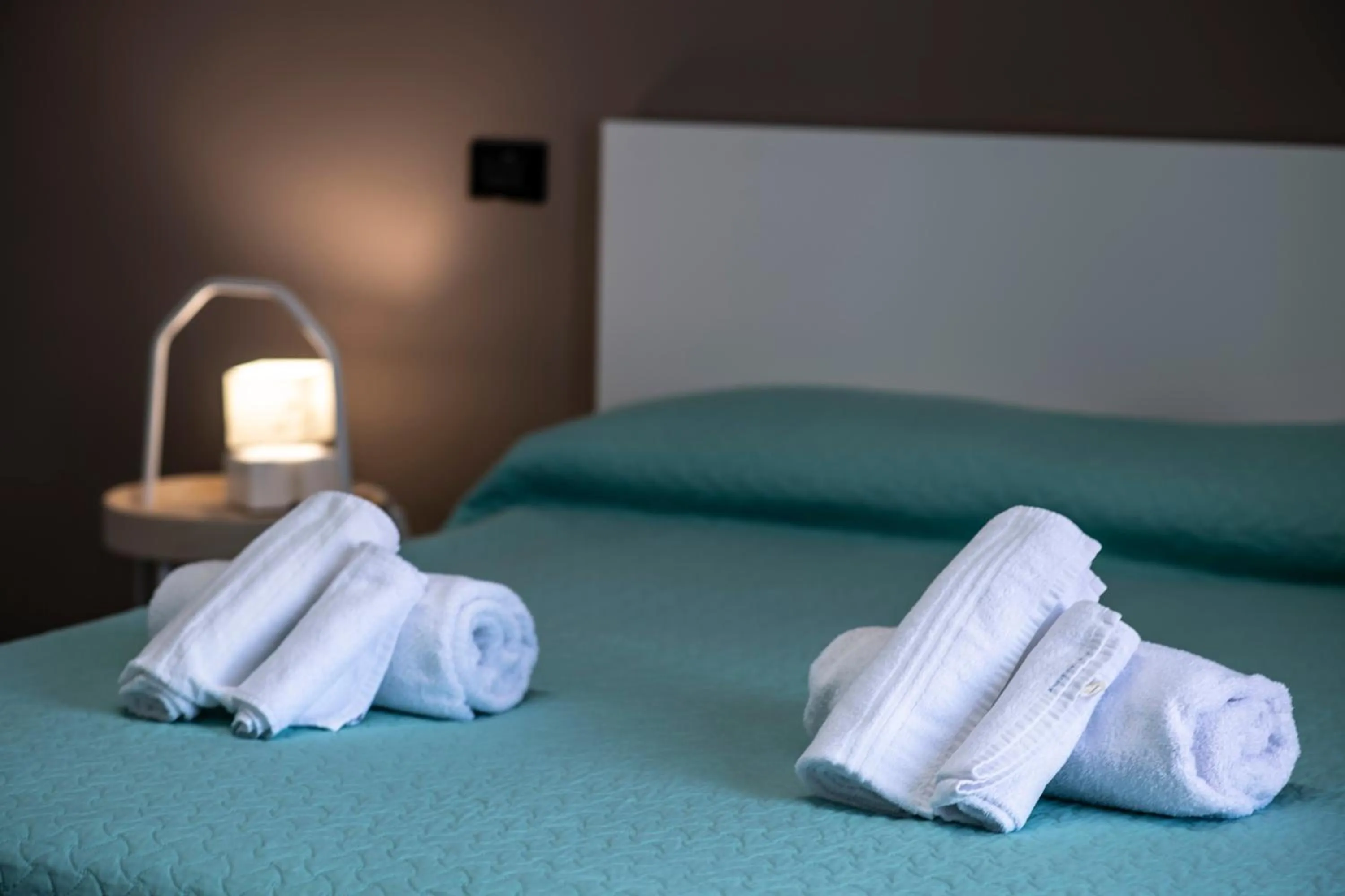 Bed in B&B Màkari holiday home