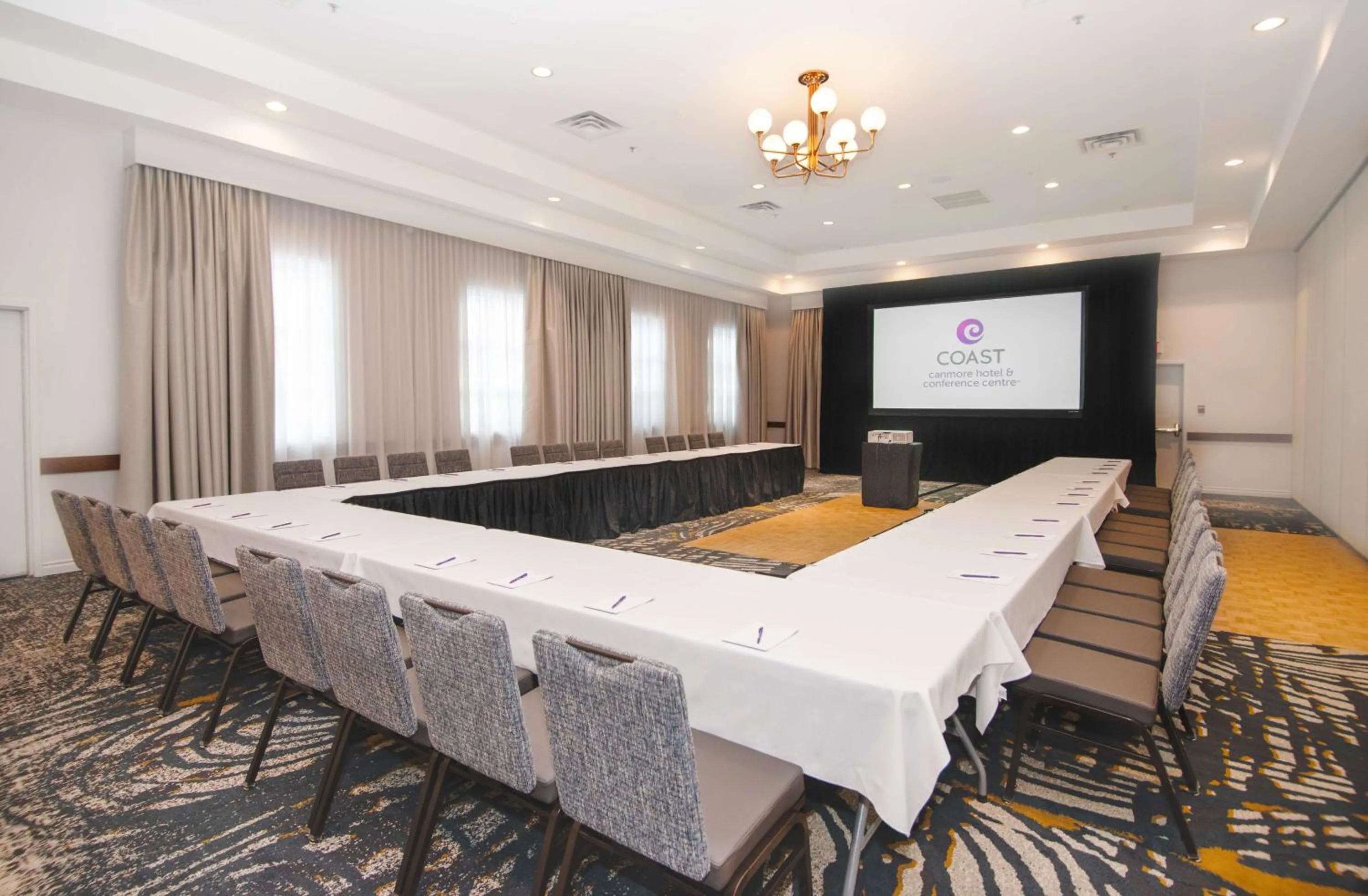Meeting/conference room in Coast Canmore Hotel & Conference Centre