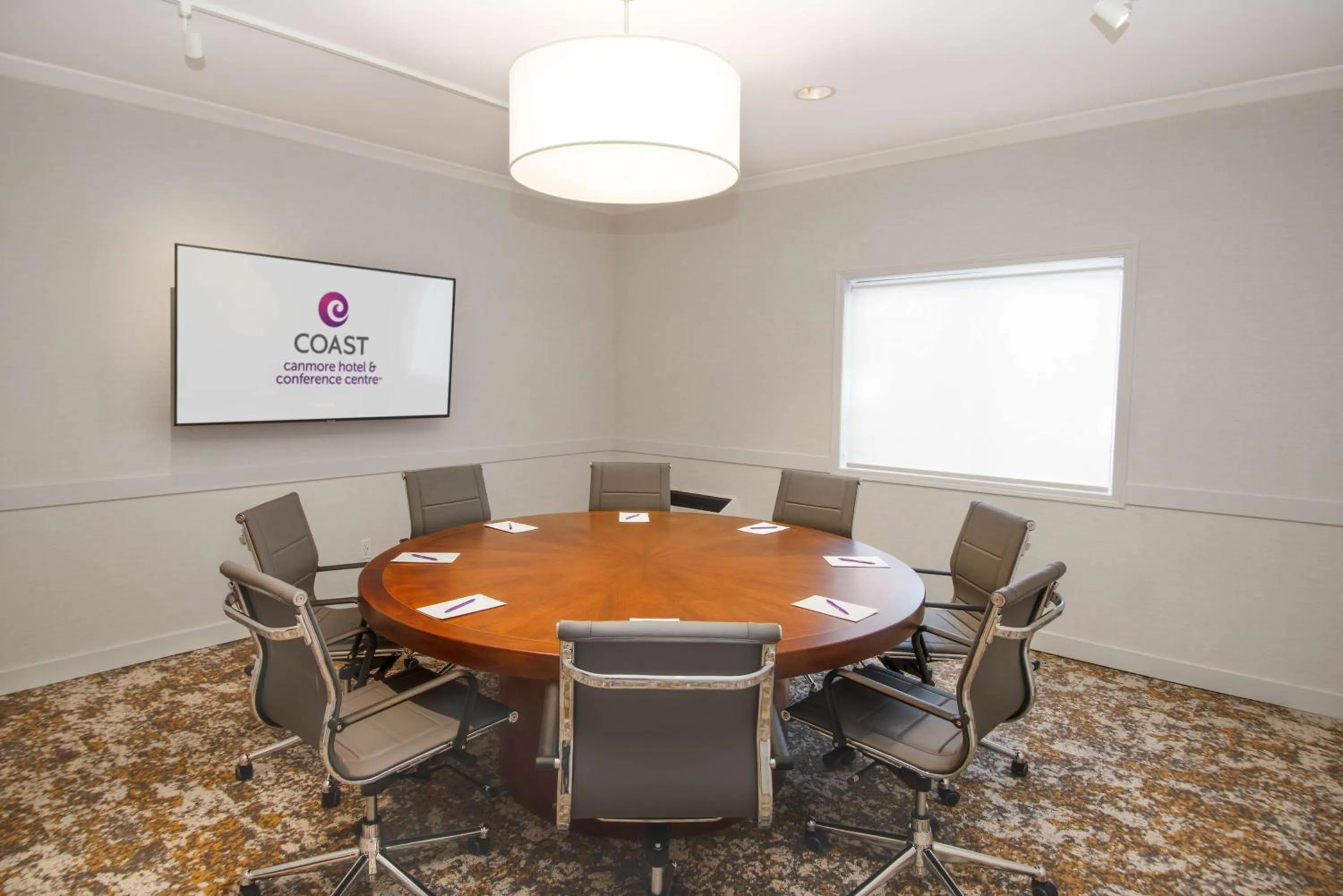 Meeting/conference room in Coast Canmore Hotel & Conference Centre