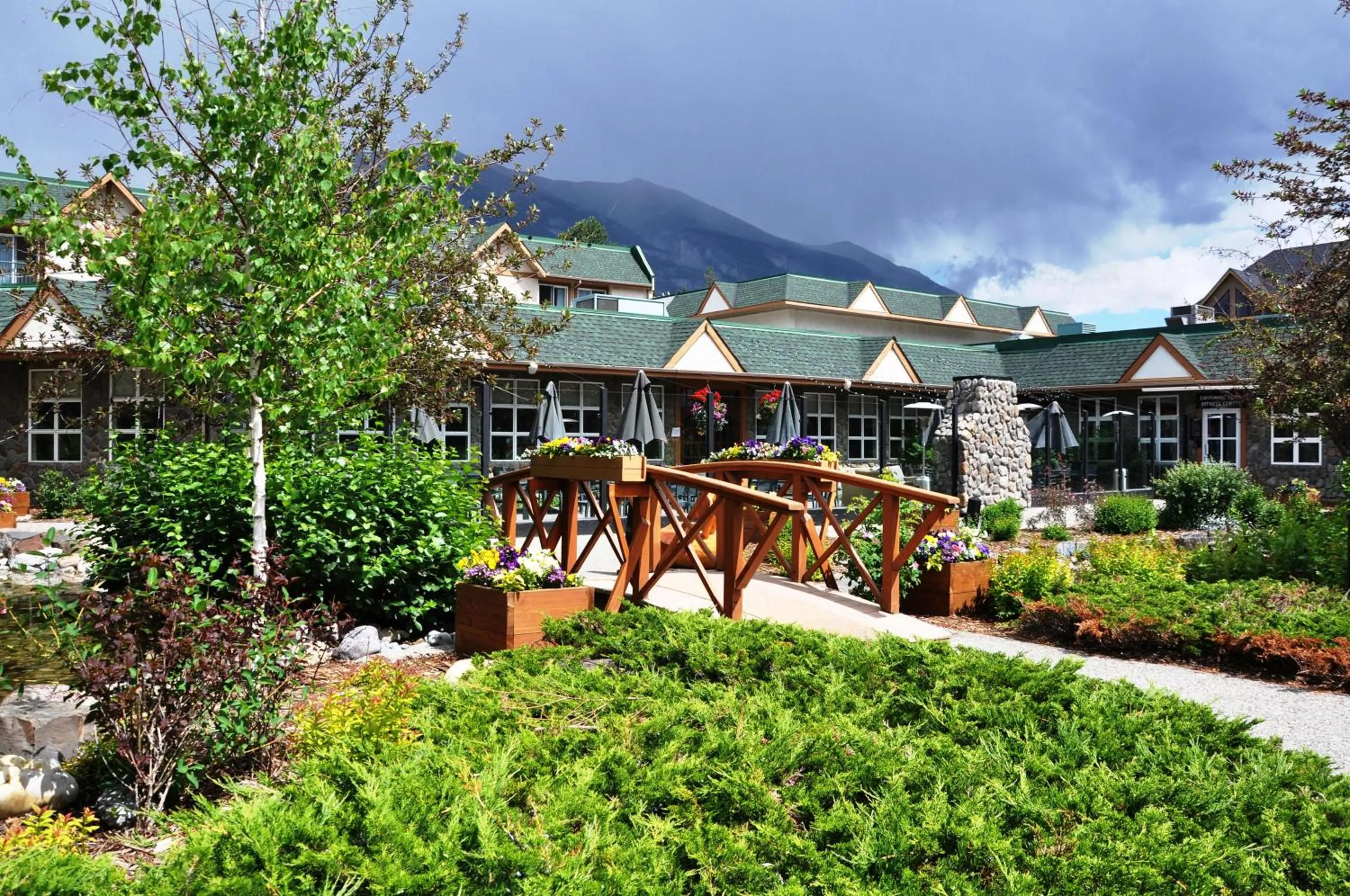 Property building in Coast Canmore Hotel & Conference Centre
