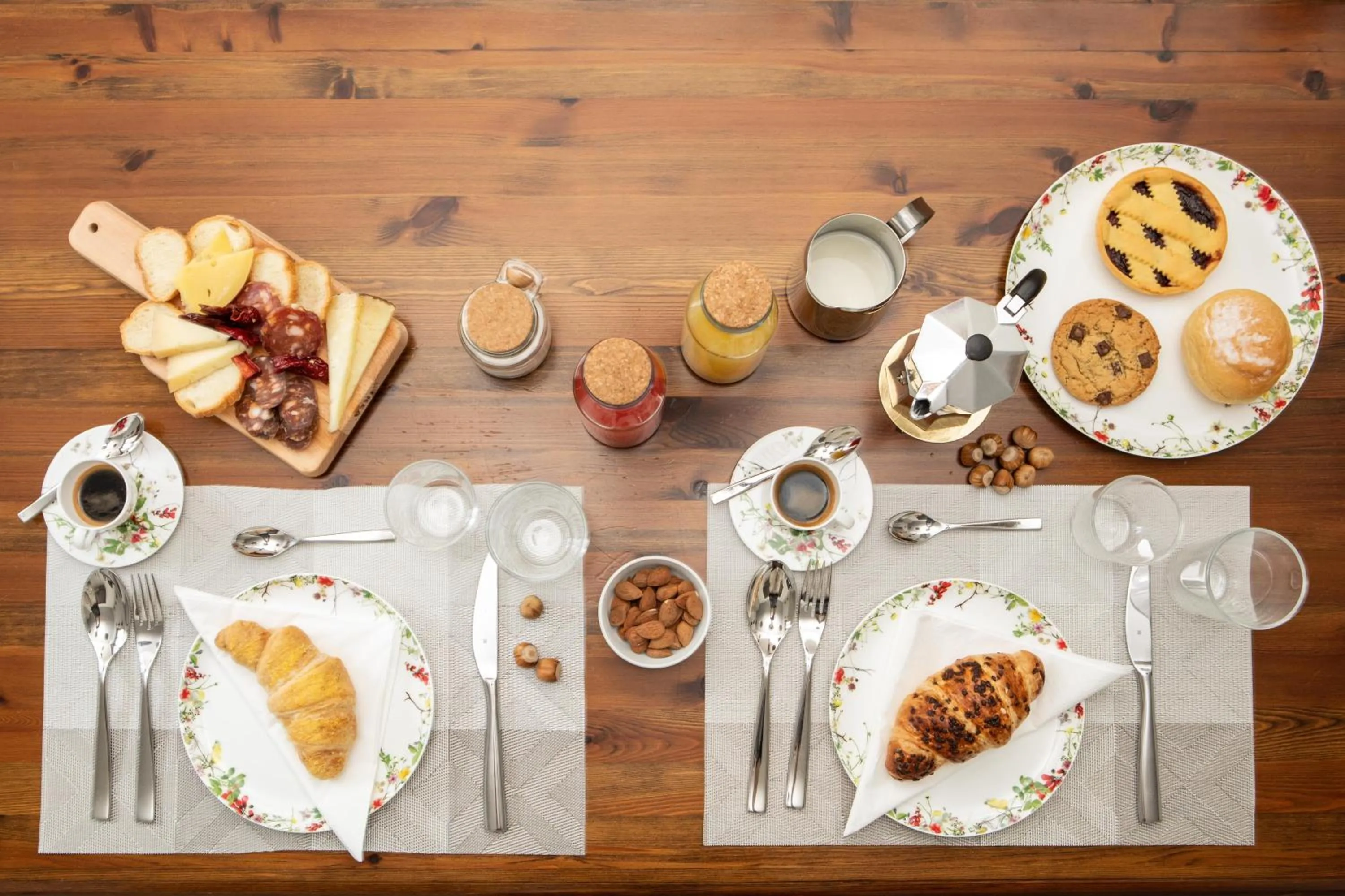 Breakfast in Terra del Sasso Suites - Design Architetto Salvatore Spataro