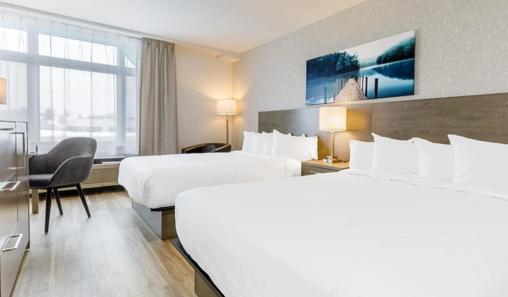 Bed in Repotel Henri IV Québec