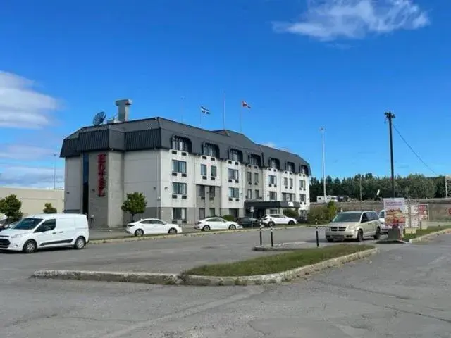 Executive Suite in Repotel Henri IV Québec Executive Suite in Repotel Henri IV Québec