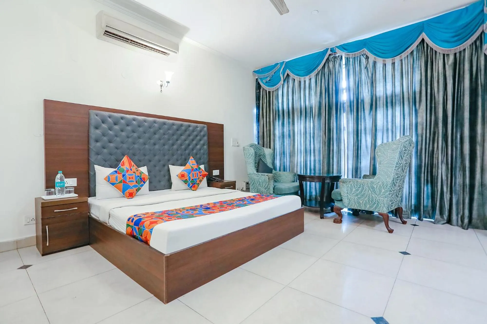 Bed in FabExpress Lloyd House