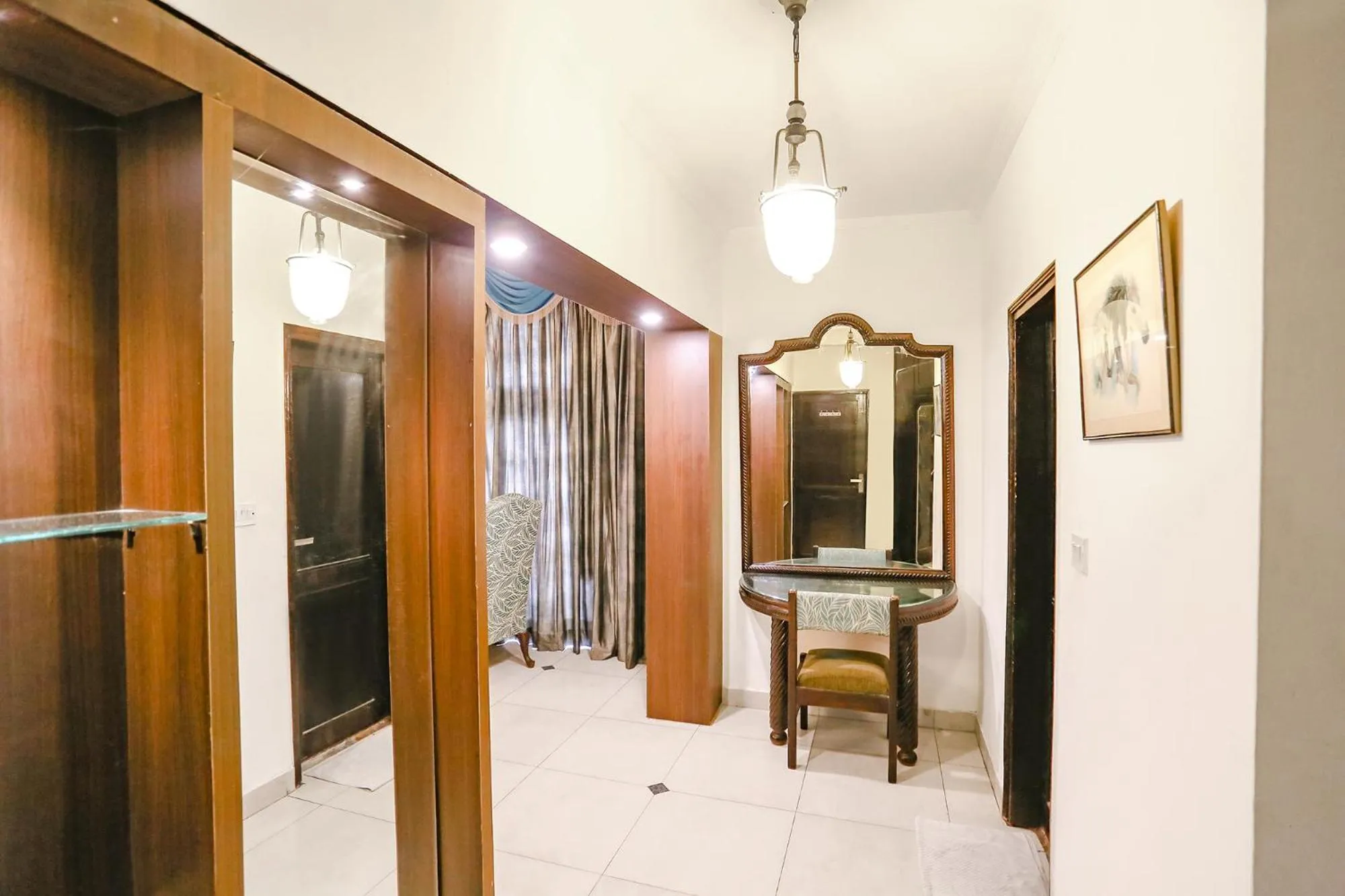 Lobby or reception in FabExpress Lloyd House