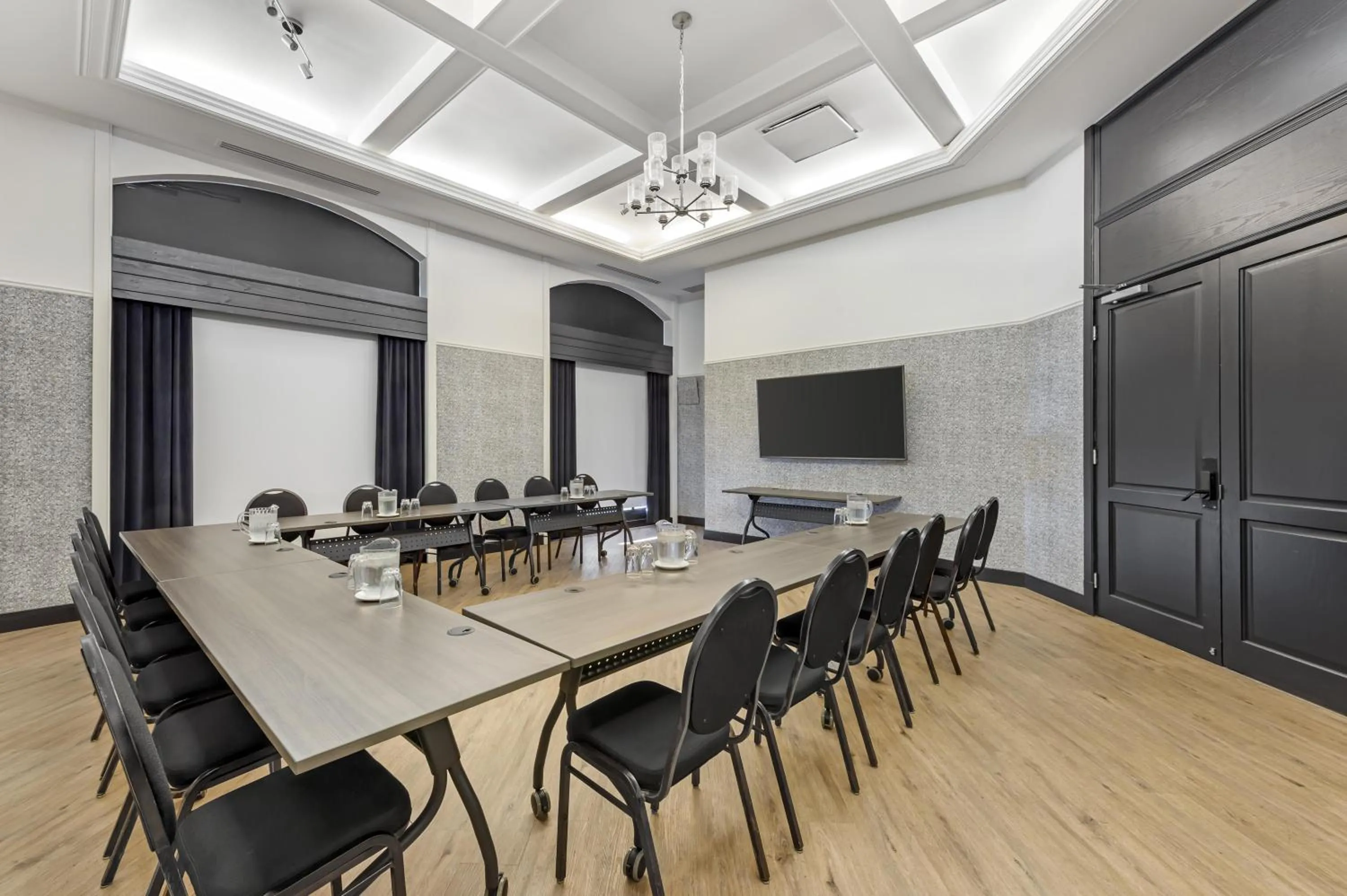 Meeting/conference room in Best Western Hotel Universel Drummondville