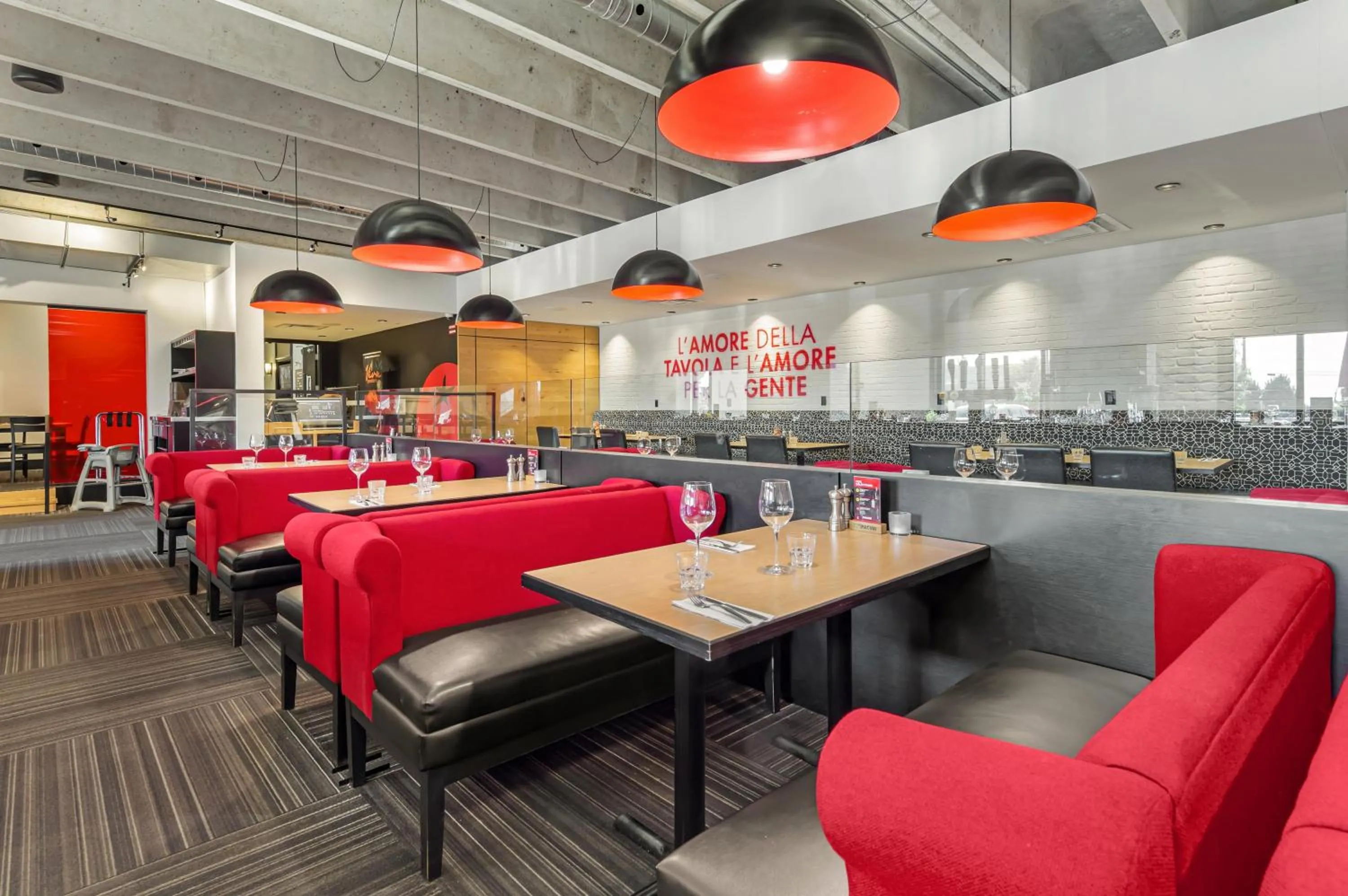 Breakfast in Best Western Hotel Universel Drummondville