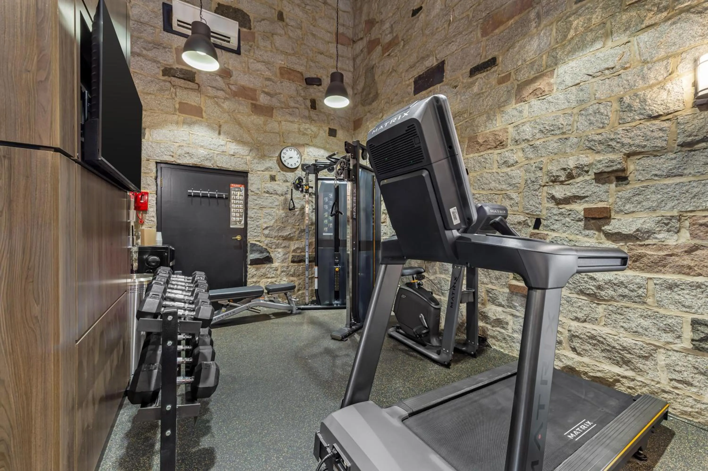 Fitness centre/facilities in Best Western Hotel Universel Drummondville