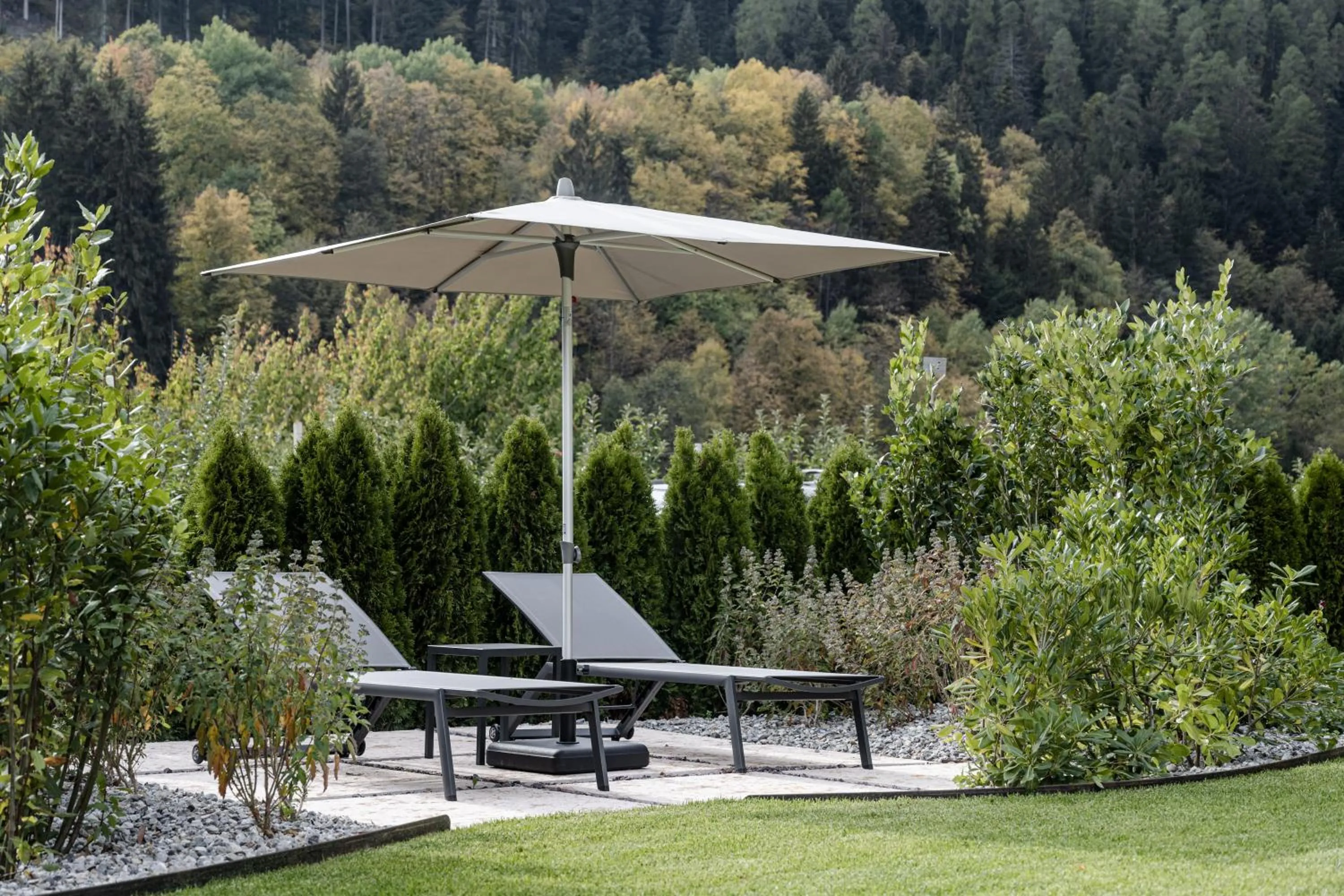 Garden in Nidaris - Luxury Private Spa Suites
