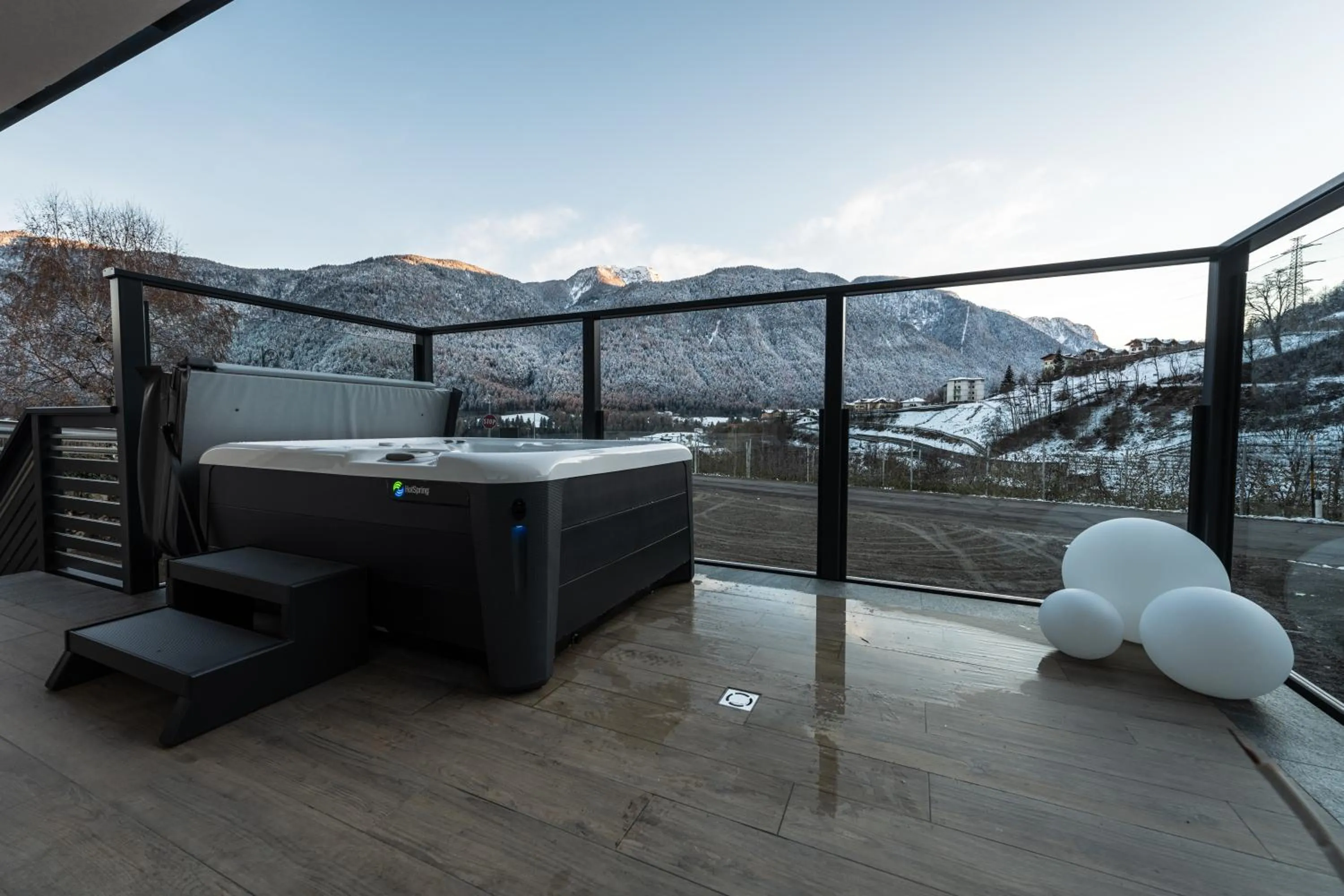 Natural landscape in Nidaris - Luxury Private Spa Suites