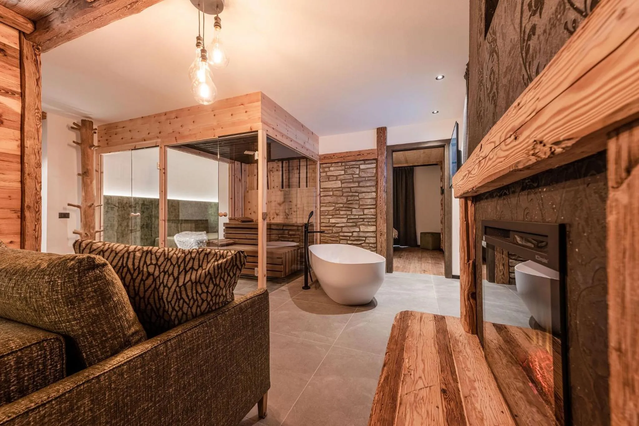 Sauna in Nidaris - Luxury Private Spa Suites