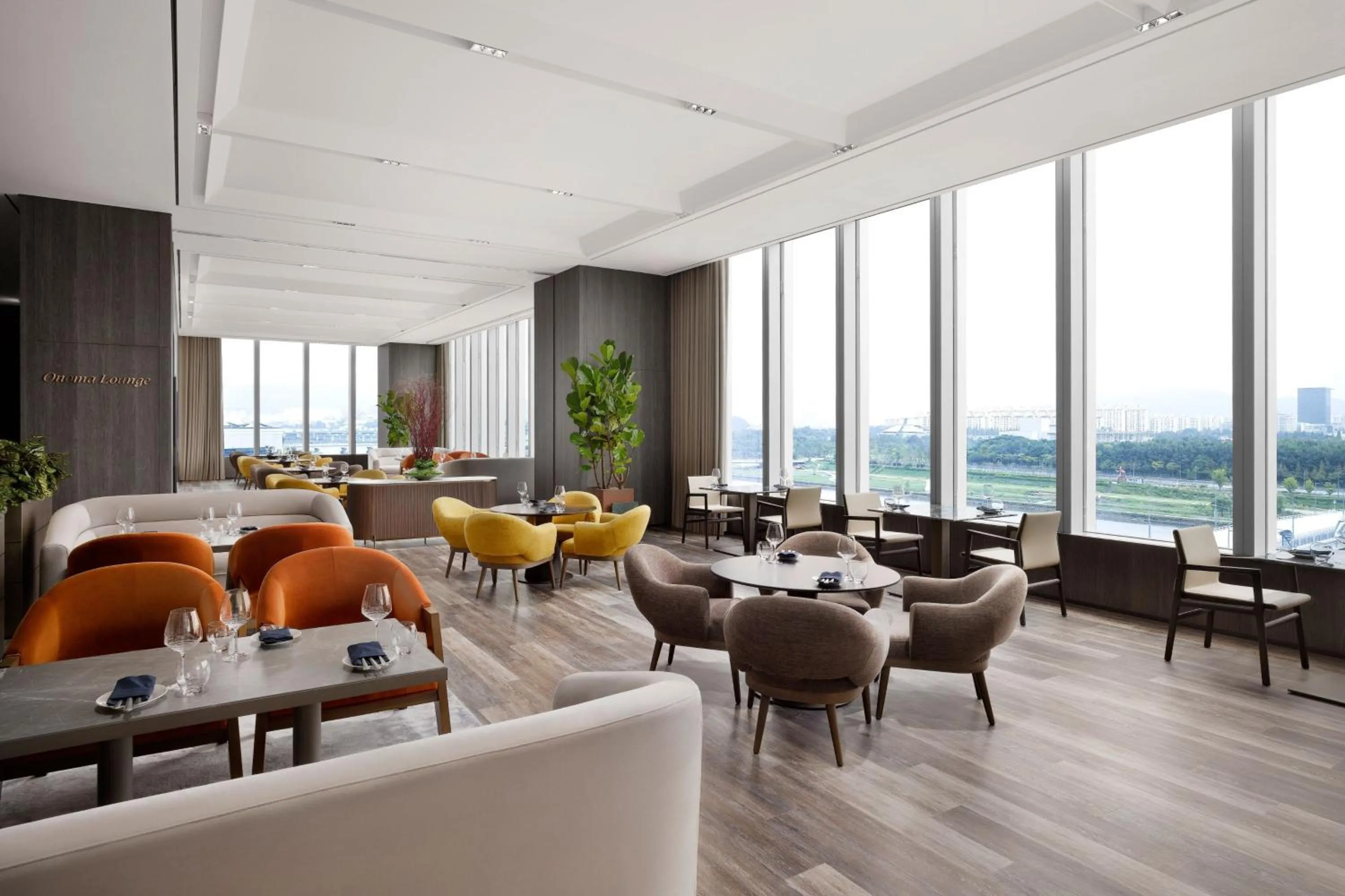 Lounge or bar in Hotel Onoma Daejeon, Autograph Collection