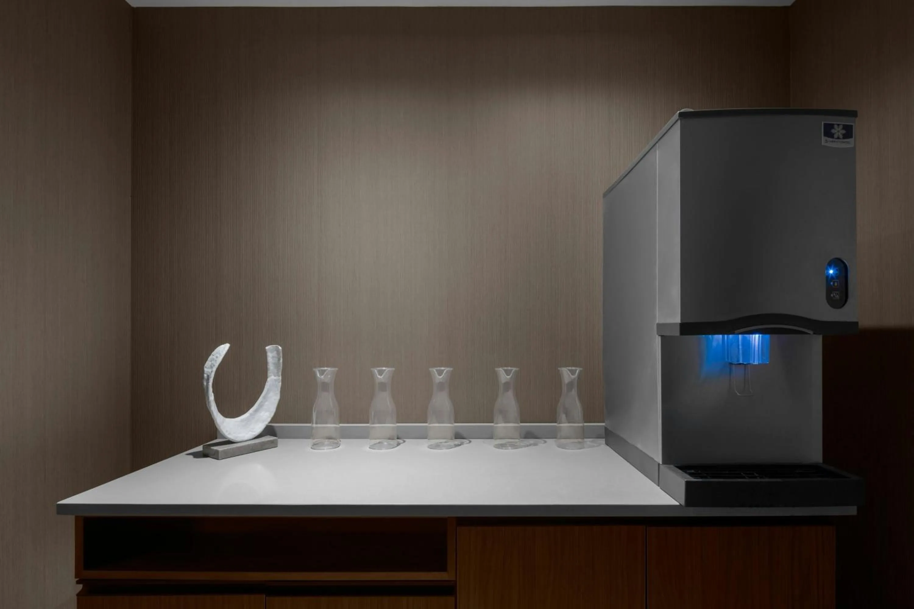 Fitness centre/facilities in AC Hotel by Marriott Clearwater Beach