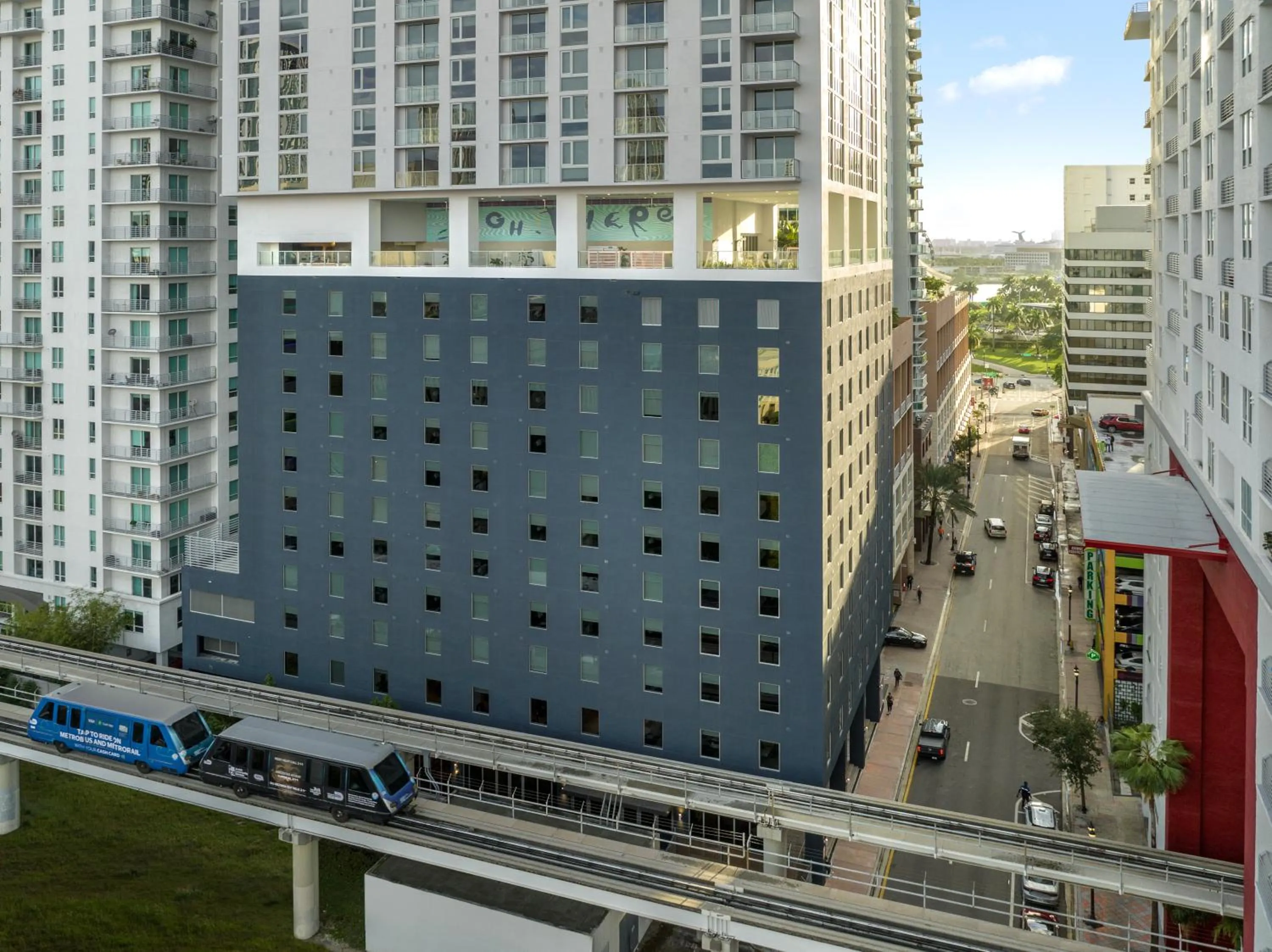 Property building in YOTEL Miami
