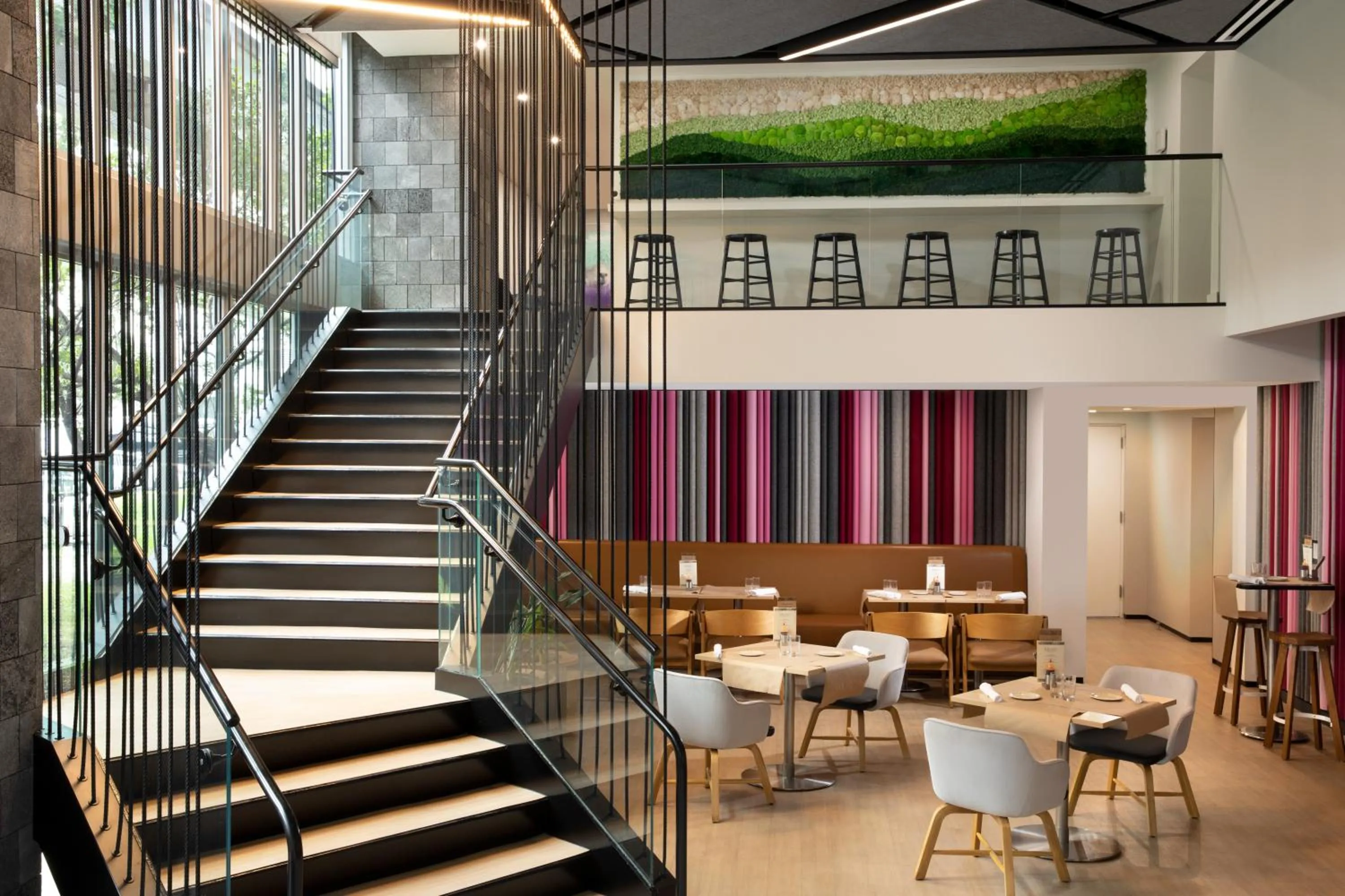 Restaurant/places to eat in YOTEL Miami