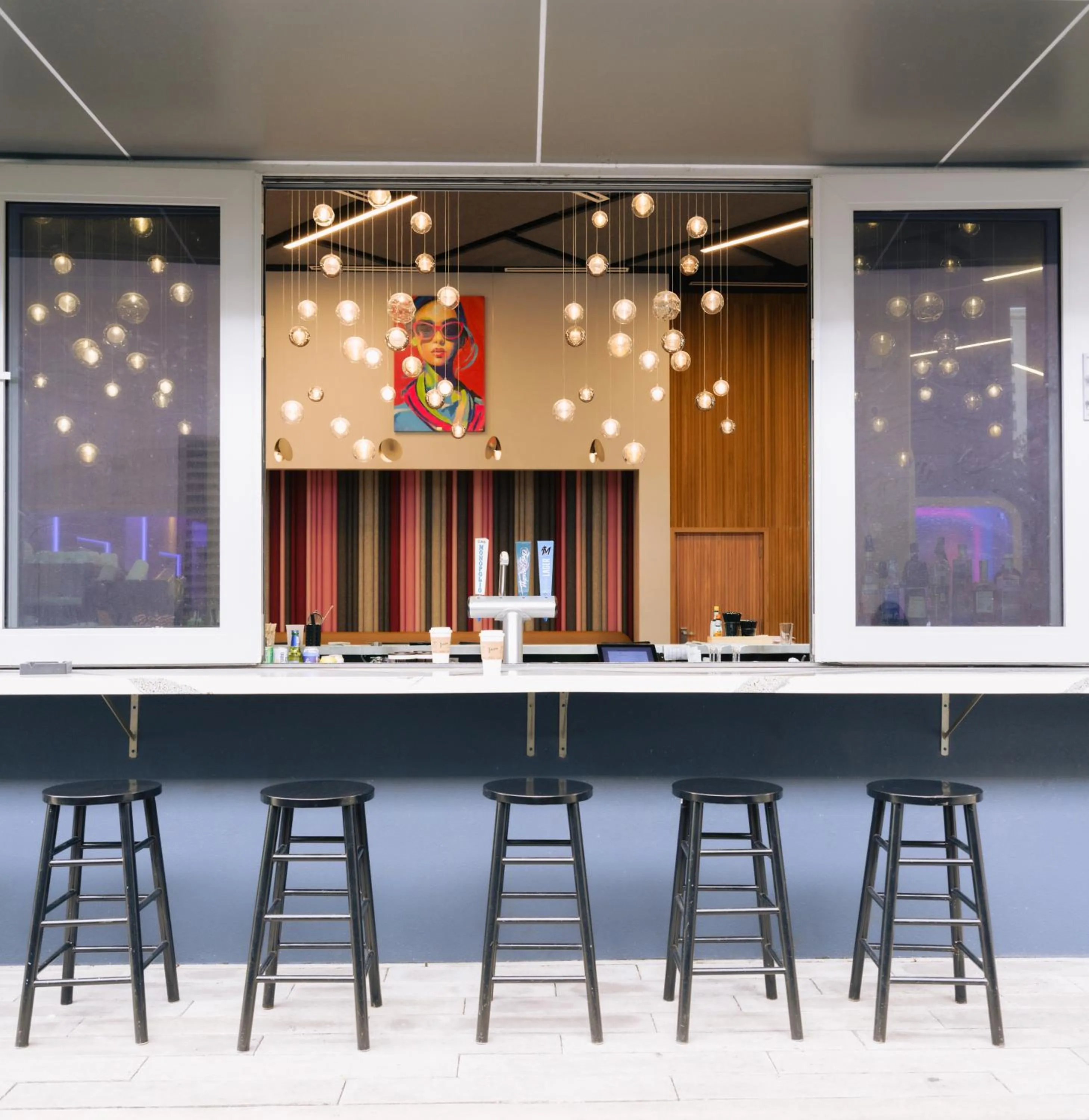 Restaurant/places to eat in YOTELPAD Miami