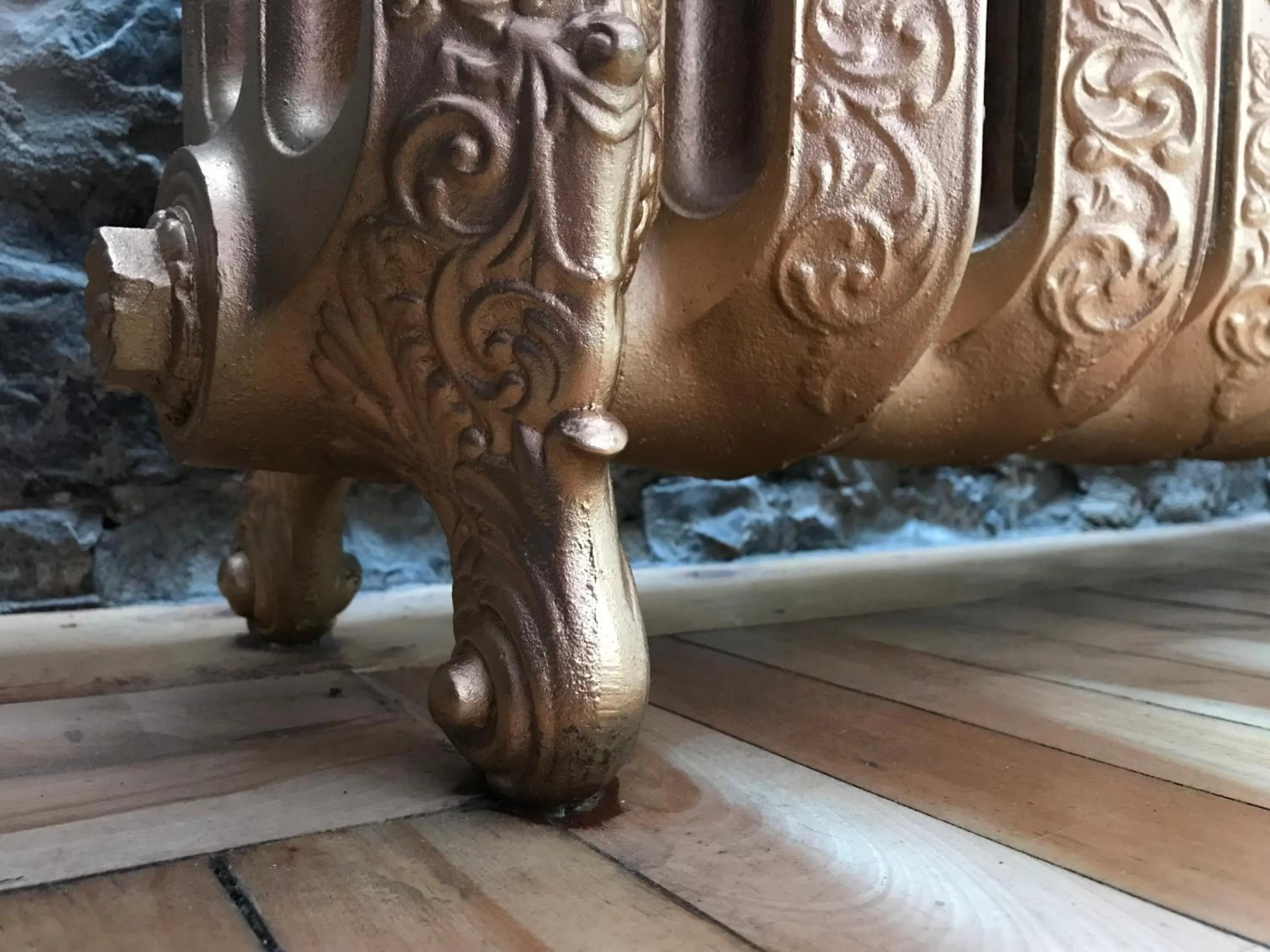 Decorative detail in Auberge Saint-Pierre