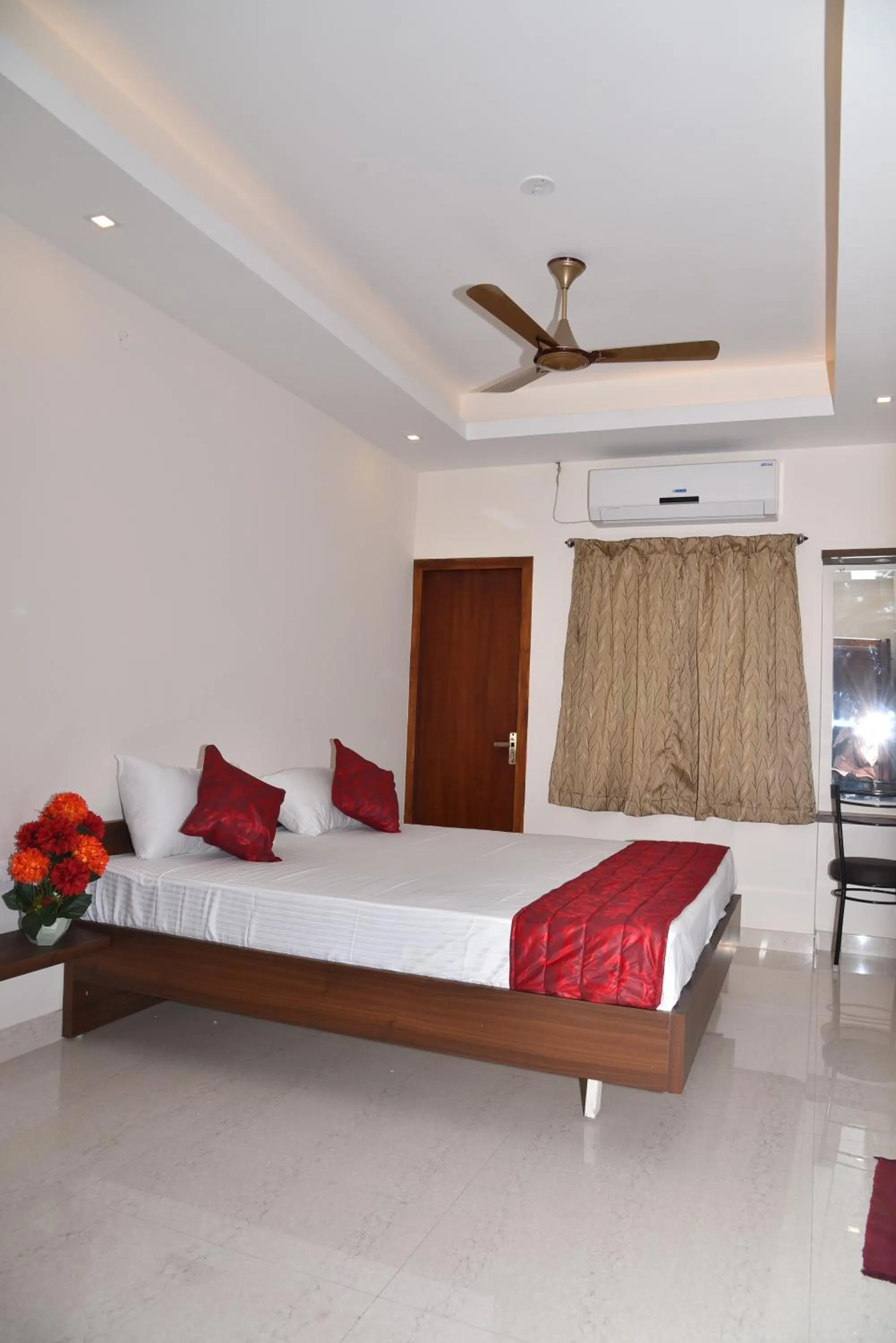 Bed in Home Stay @ Kommiya Inn