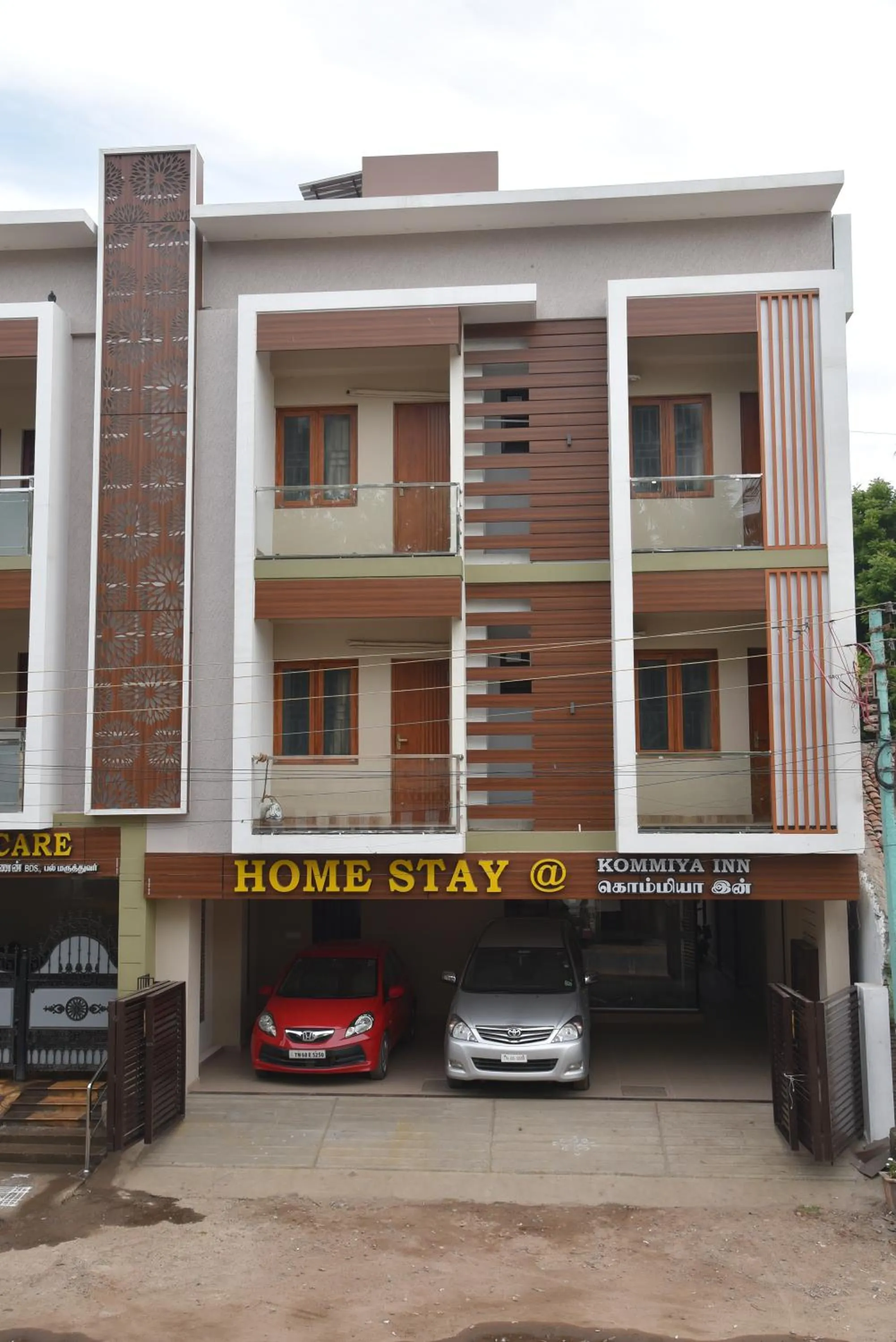 Property building in Home Stay @ Kommiya Inn