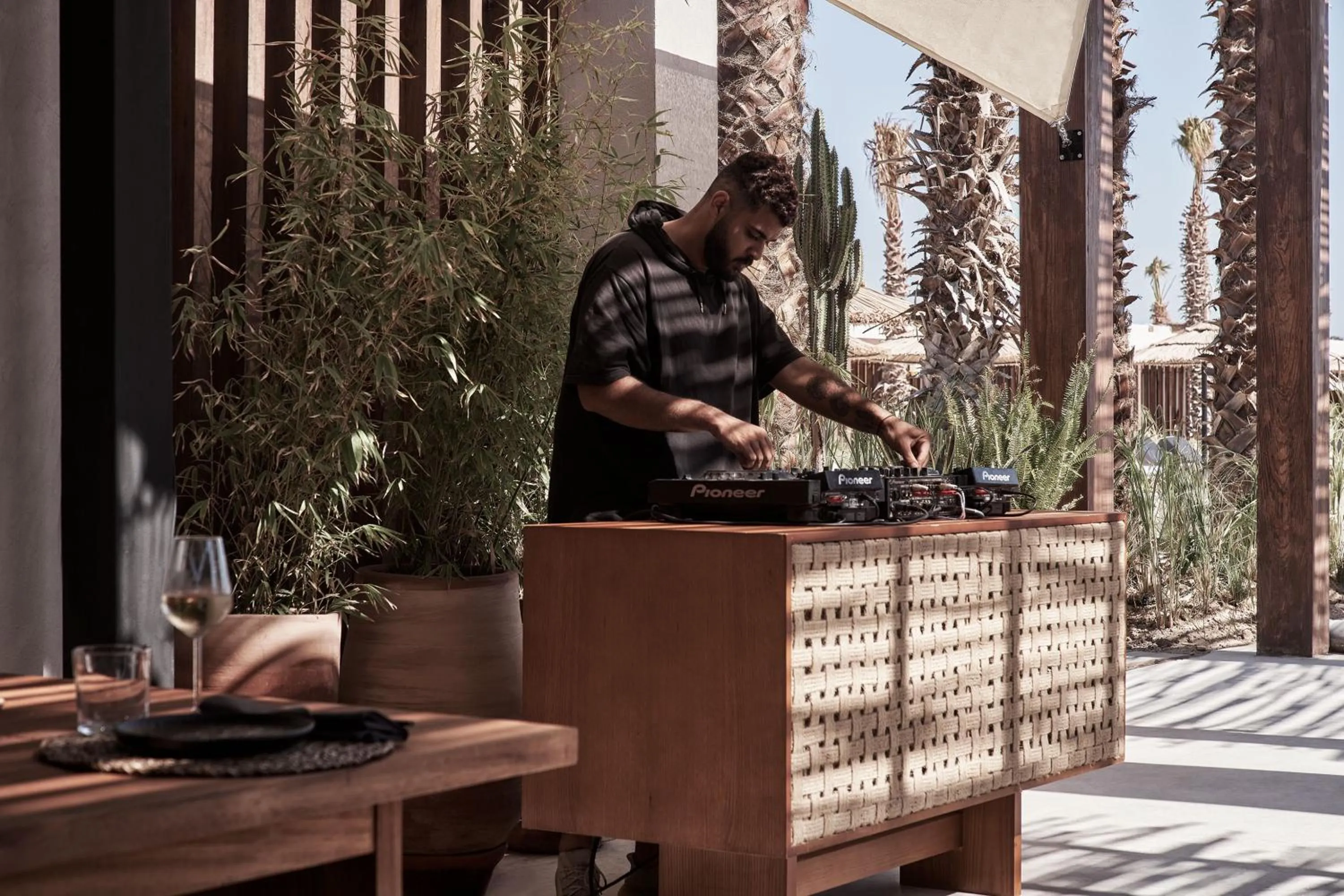 Nightclub / DJ in Casa Cook North Coast - Adults Only