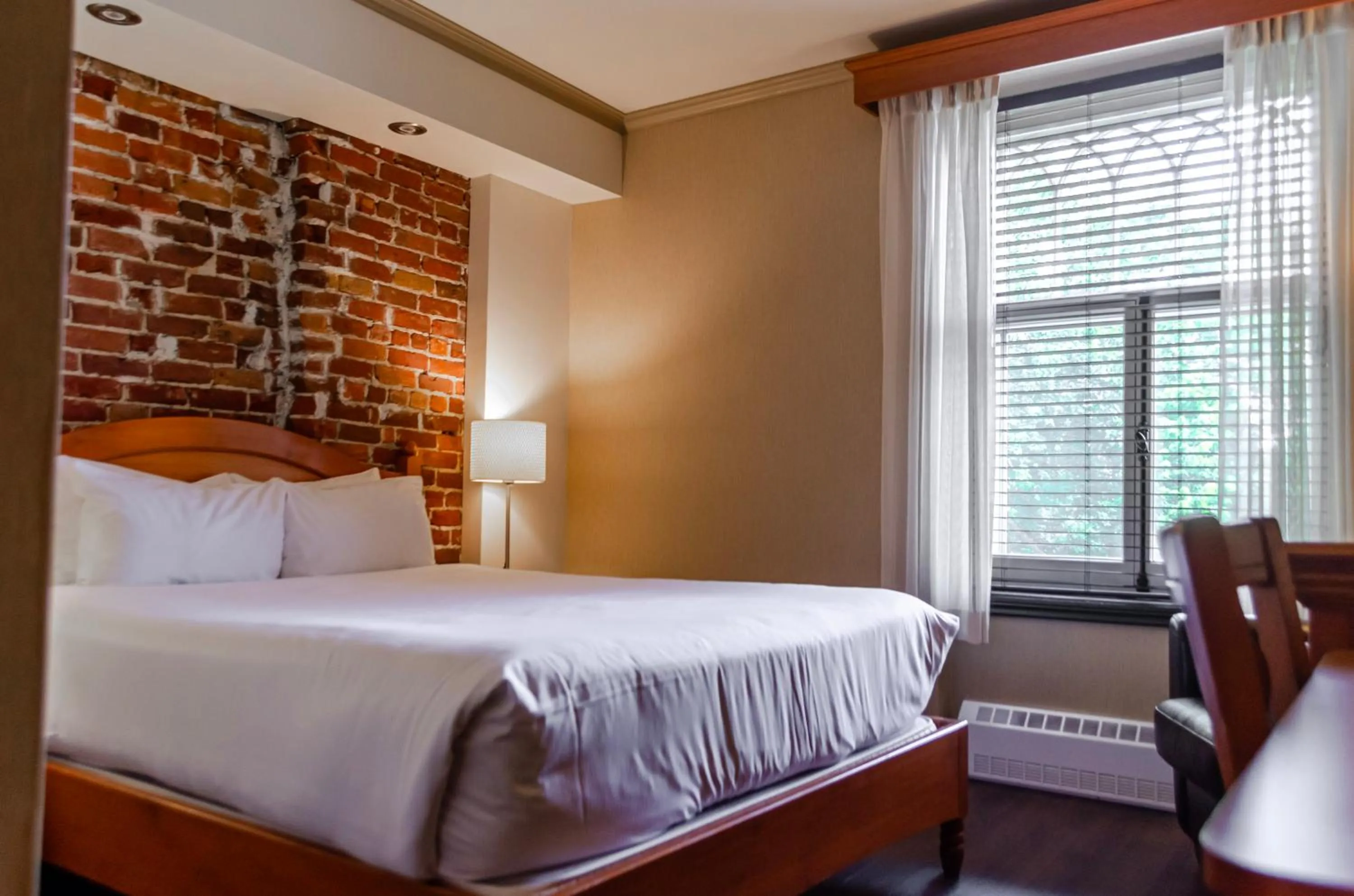 Bed in Hotel Chateau Bellevue