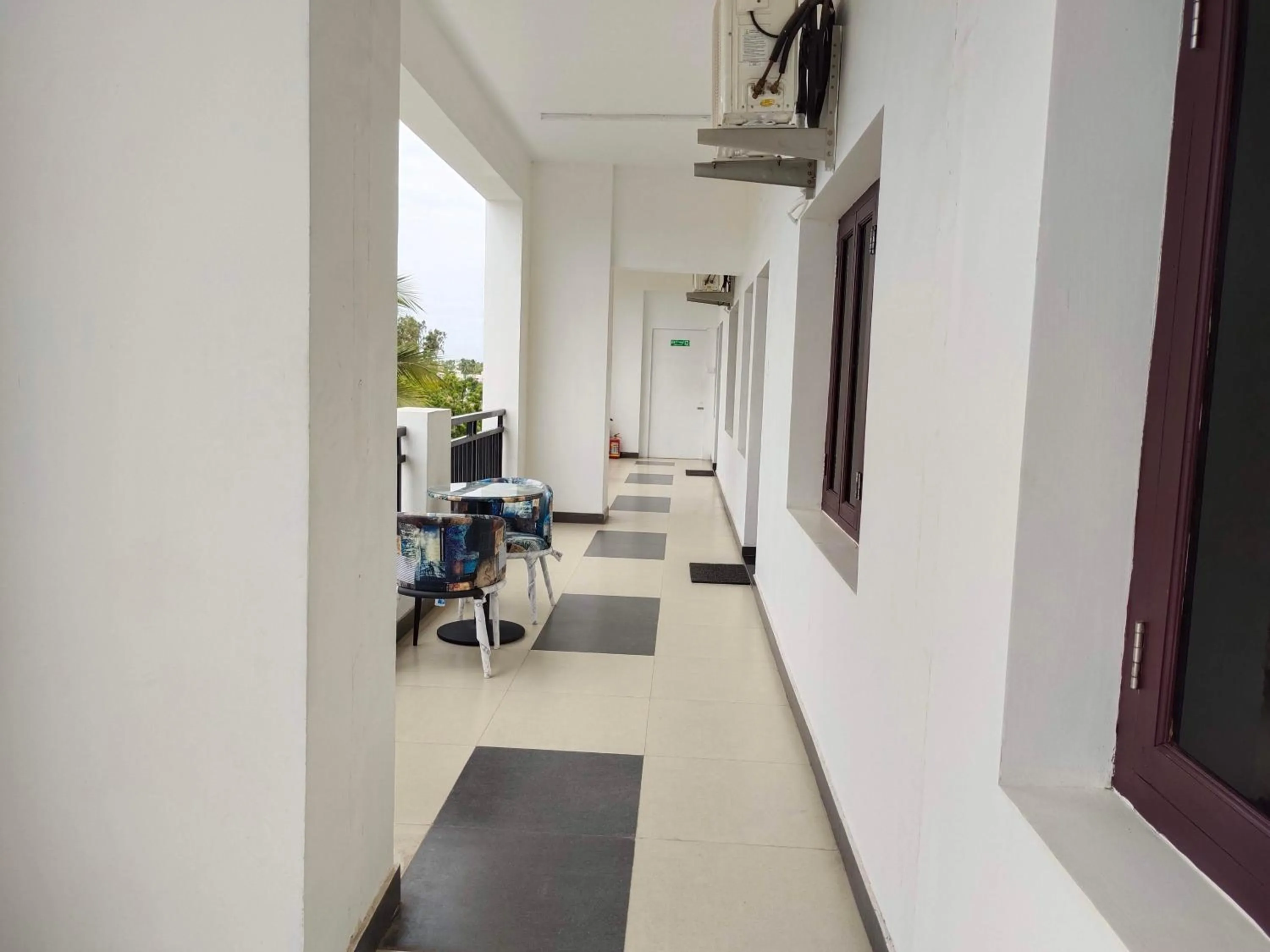 Balcony/Terrace in JOHN TOWERS