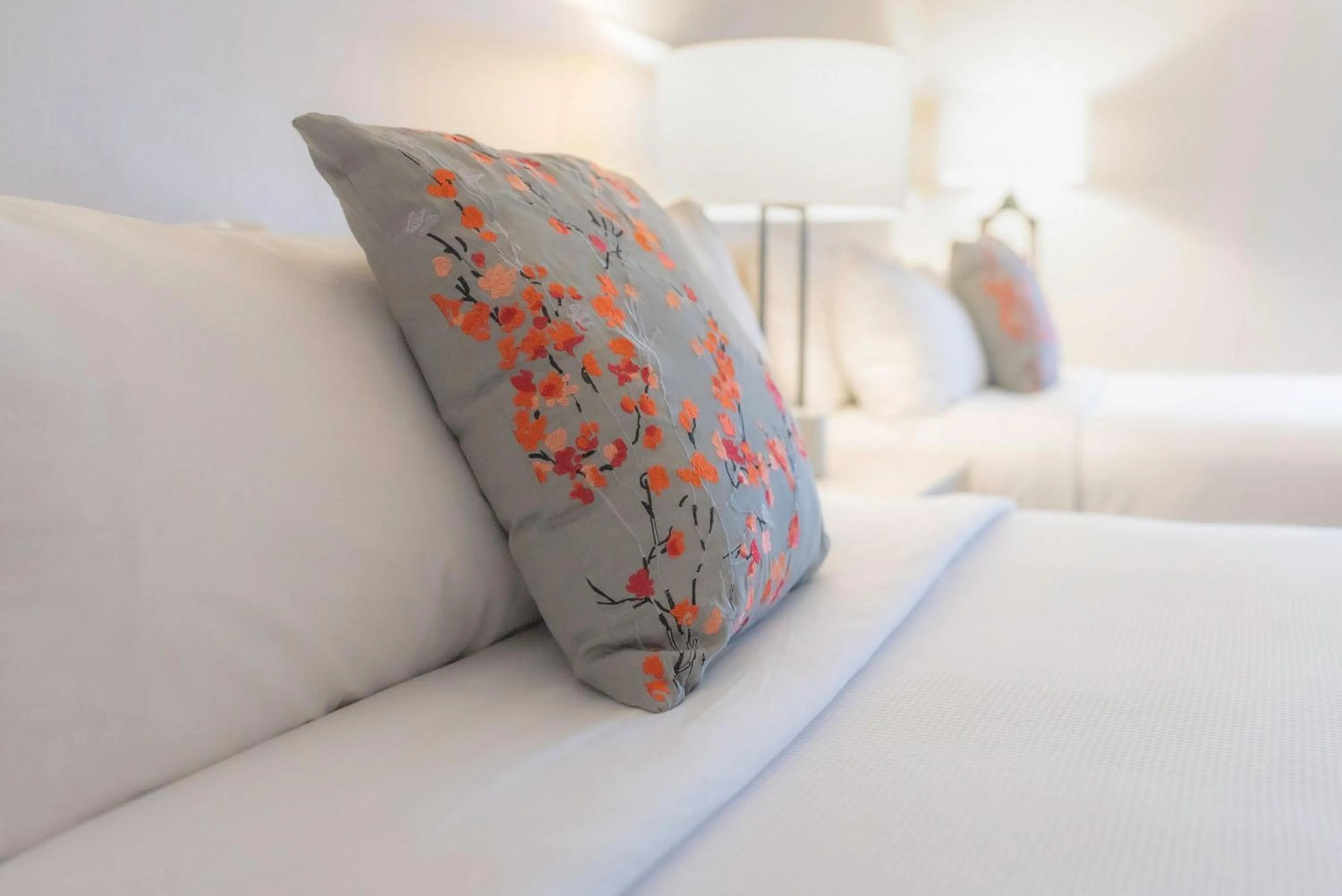 Bed in Les Suites Hotel Ottawa