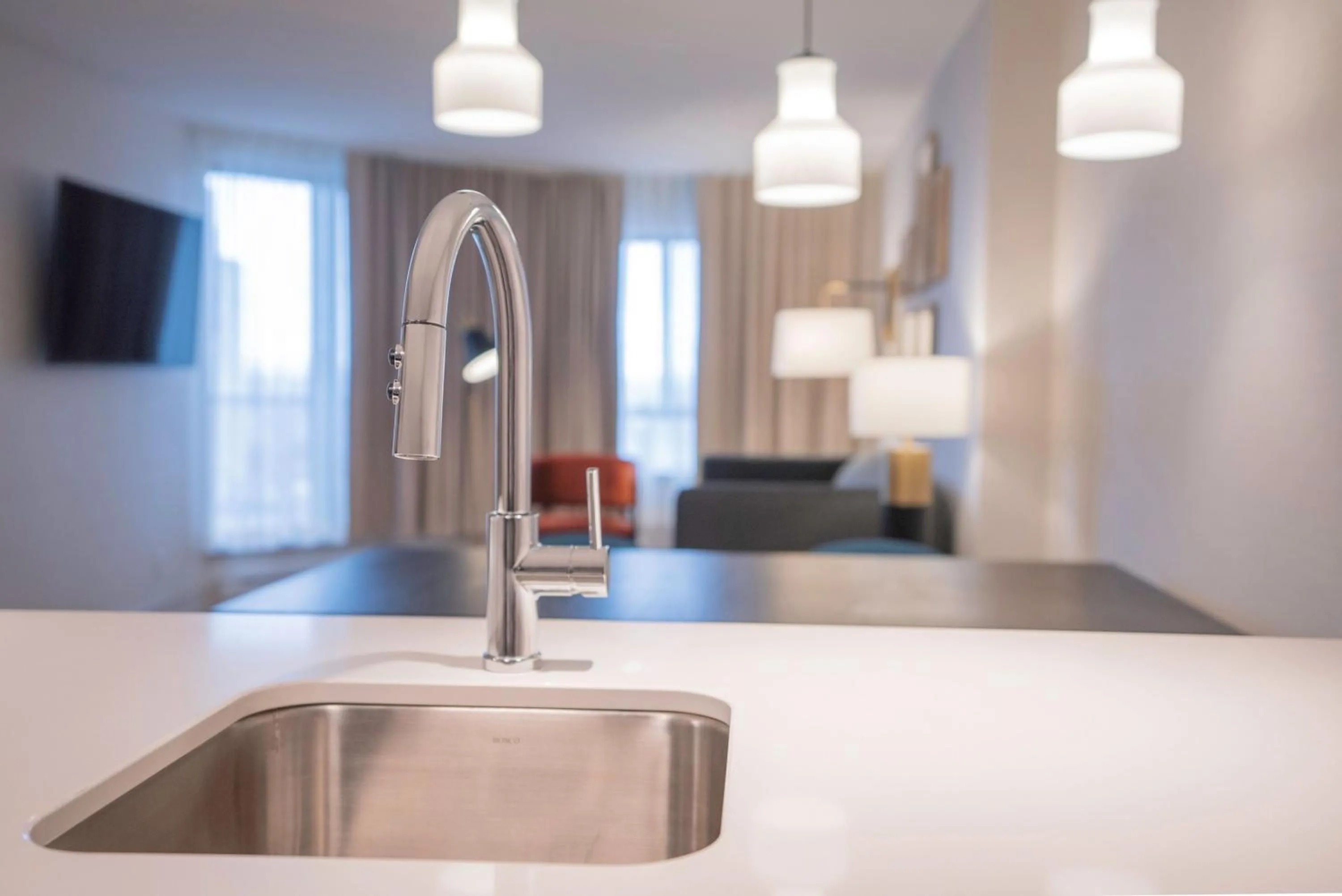 kitchen in Les Suites Hotel Ottawa