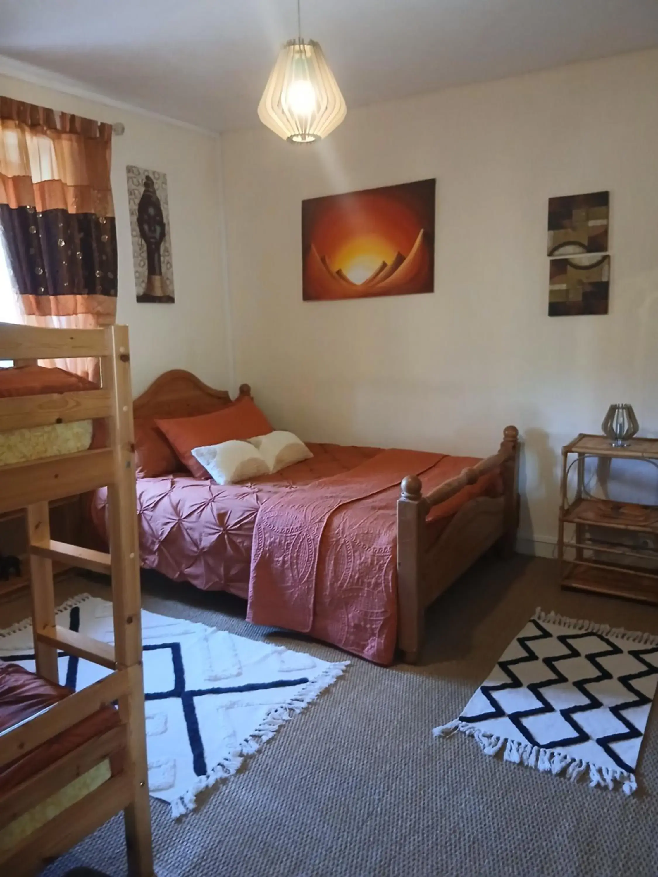 Quadruple Room in Sunset House Chambres de Hotes Quadruple Room in Sunset House Chambres de Hotes