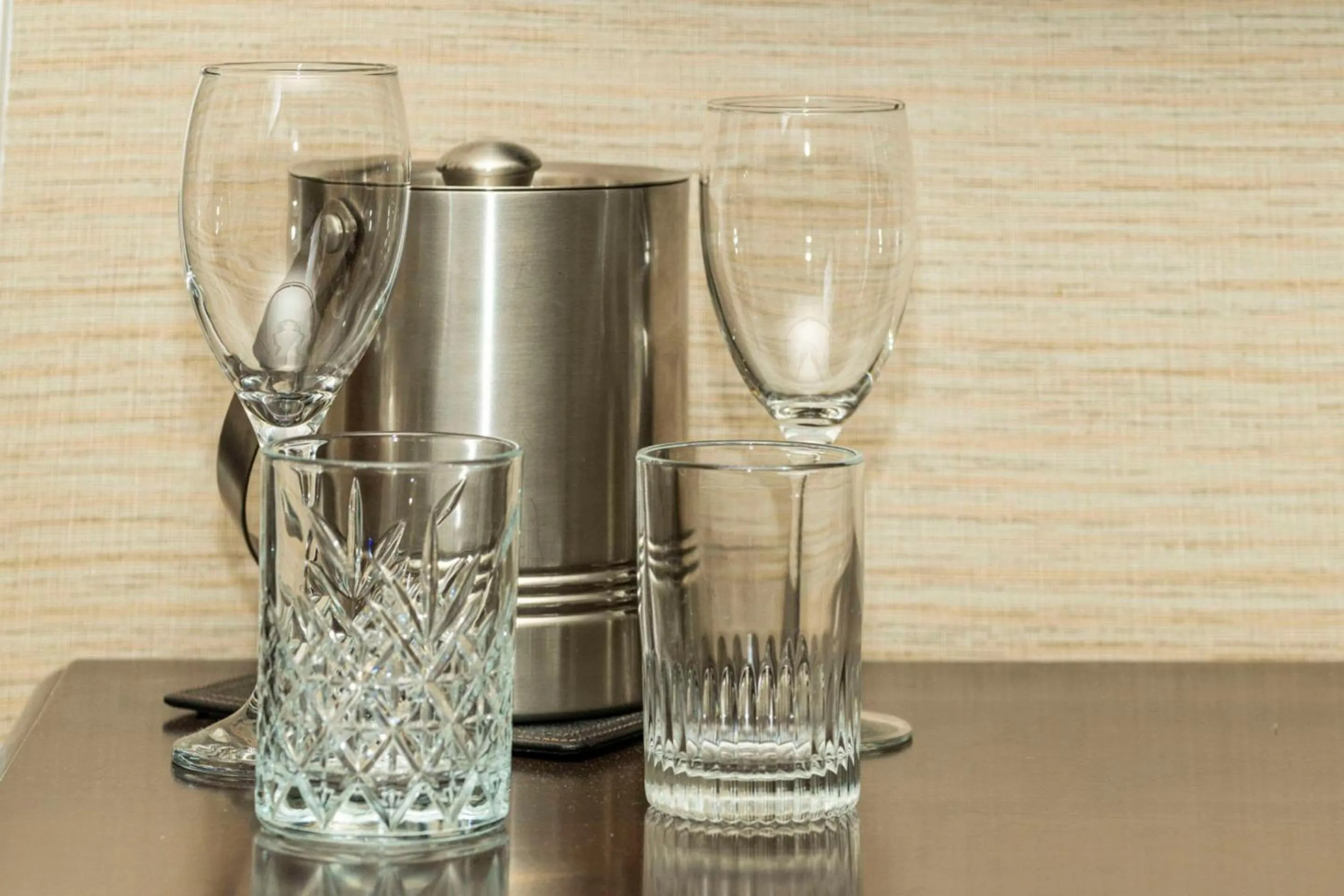 Bedroom in Chateau Cartier Hotel & Resort, an Ascend Collection Resort