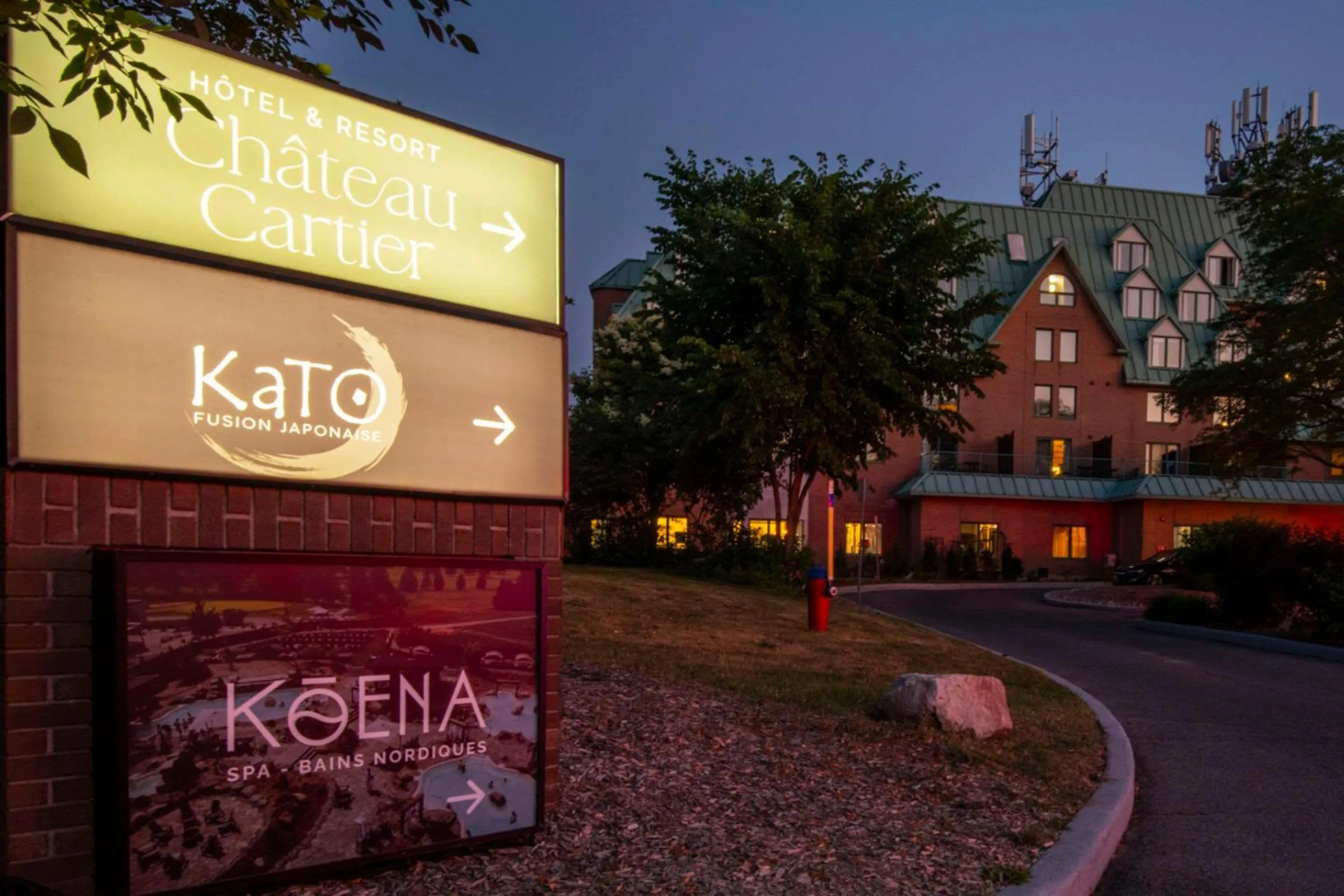 Property building in Chateau Cartier Hotel & Resort, an Ascend Collection Resort