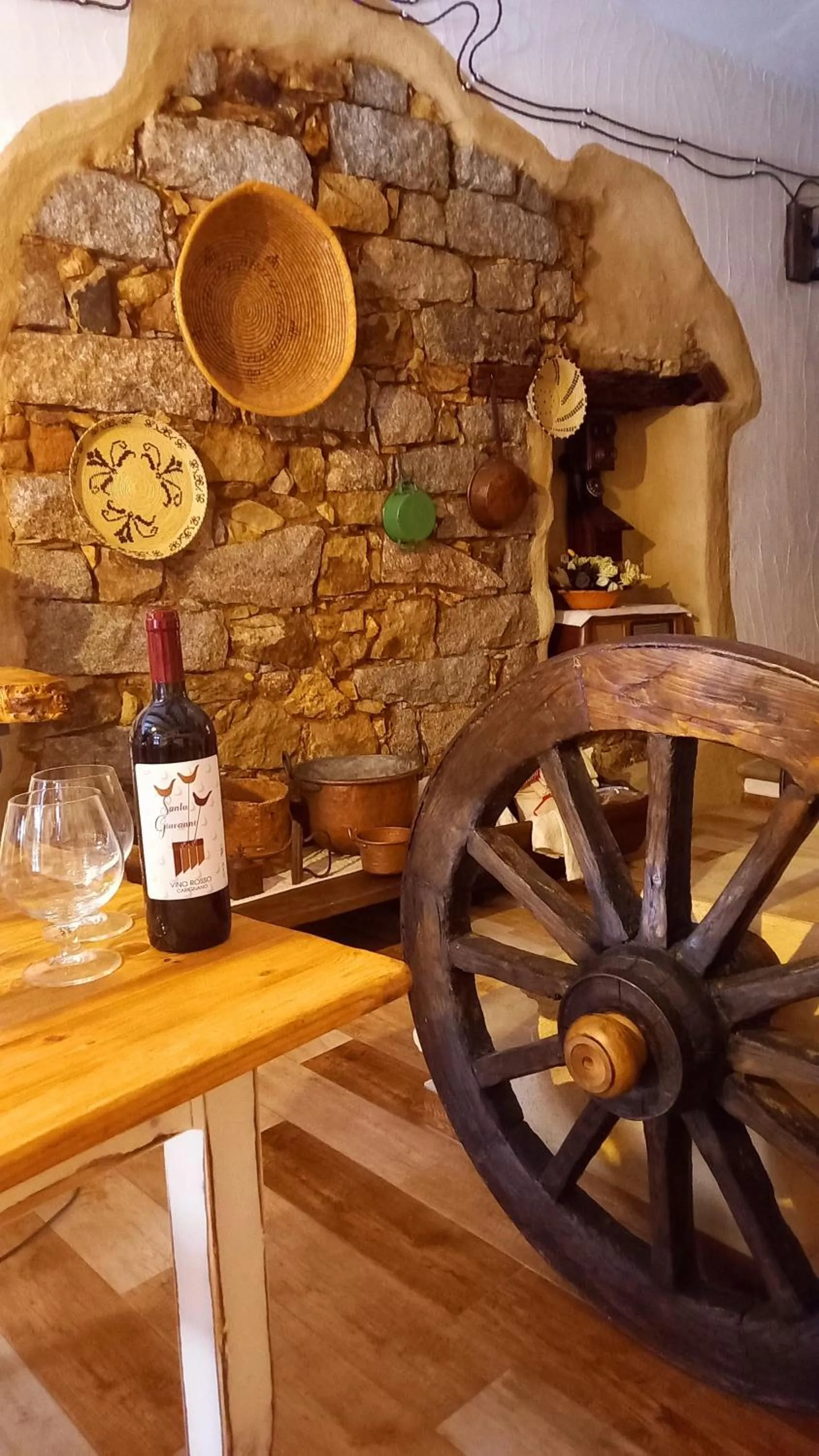 B&B Santu Giuvanni "Un tuffo nel passato Fonnese"