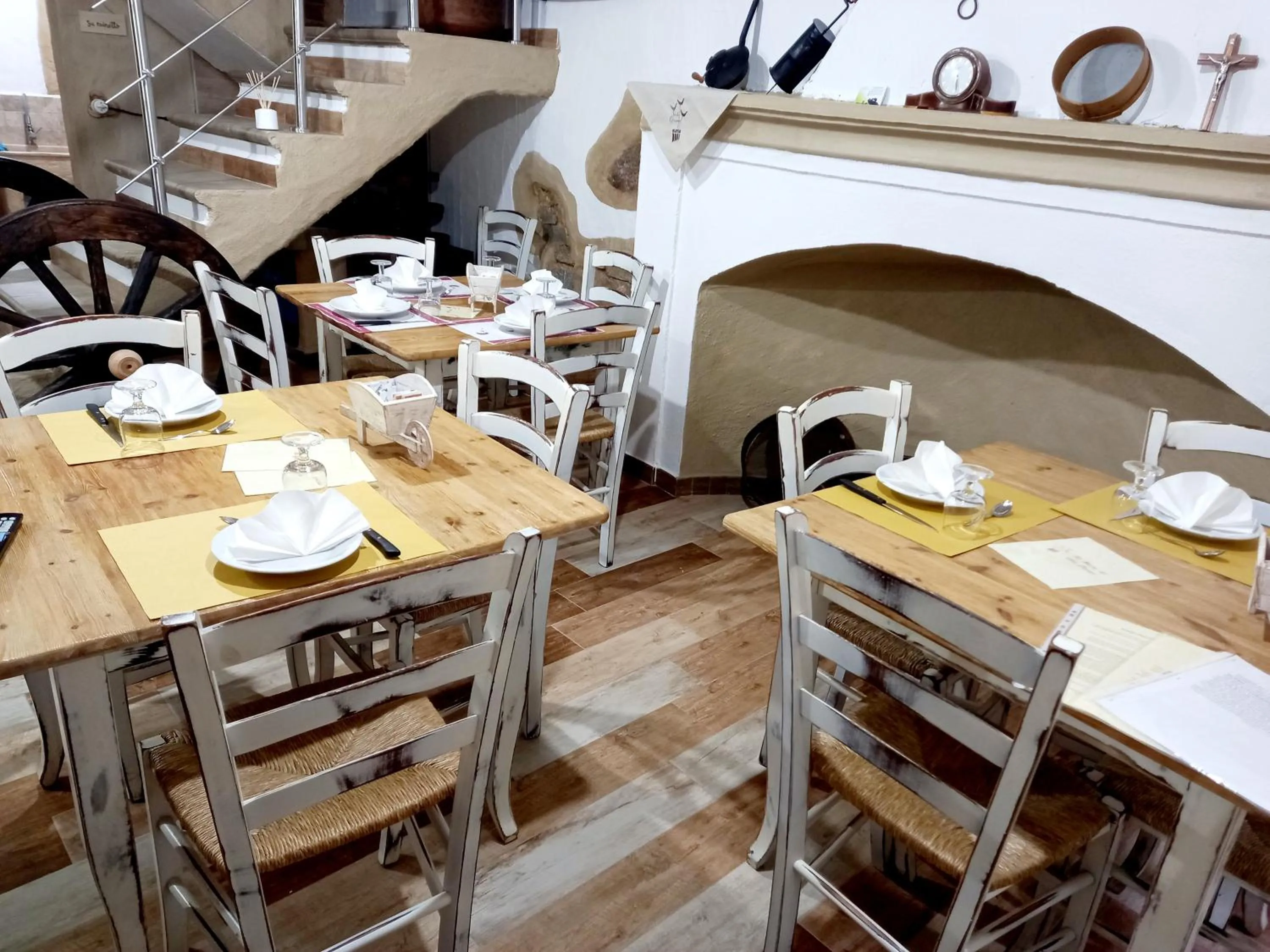 B&B Santu Giuvanni "Un tuffo nel passato Fonnese"