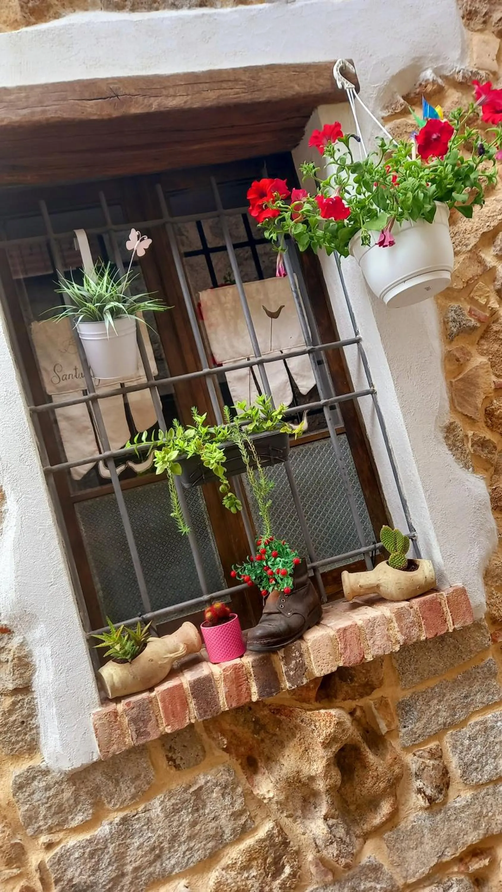 B&B Santu Giuvanni "Un tuffo nel passato Fonnese"