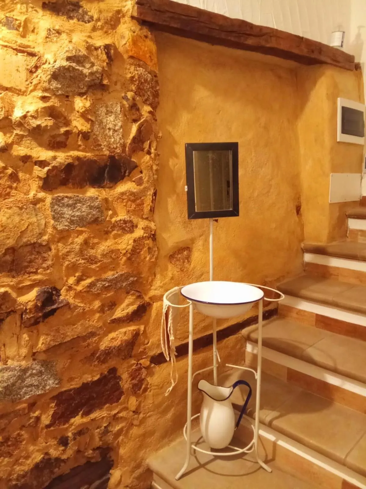 B&B Santu Giuvanni "Un tuffo nel passato Fonnese"