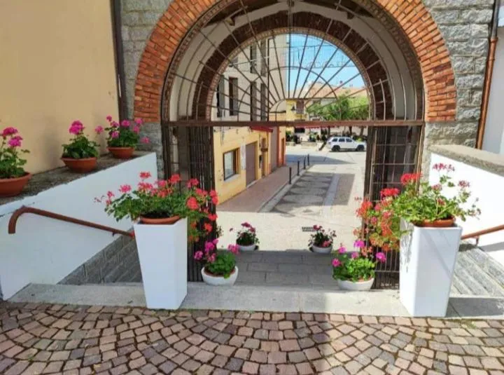 B&B Santu Giuvanni "Un tuffo nel passato Fonnese"