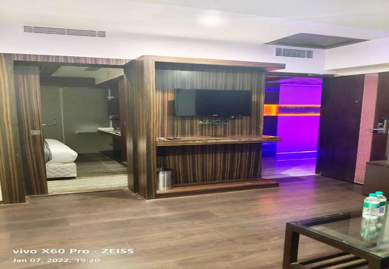 Bed in Hotel M Grand