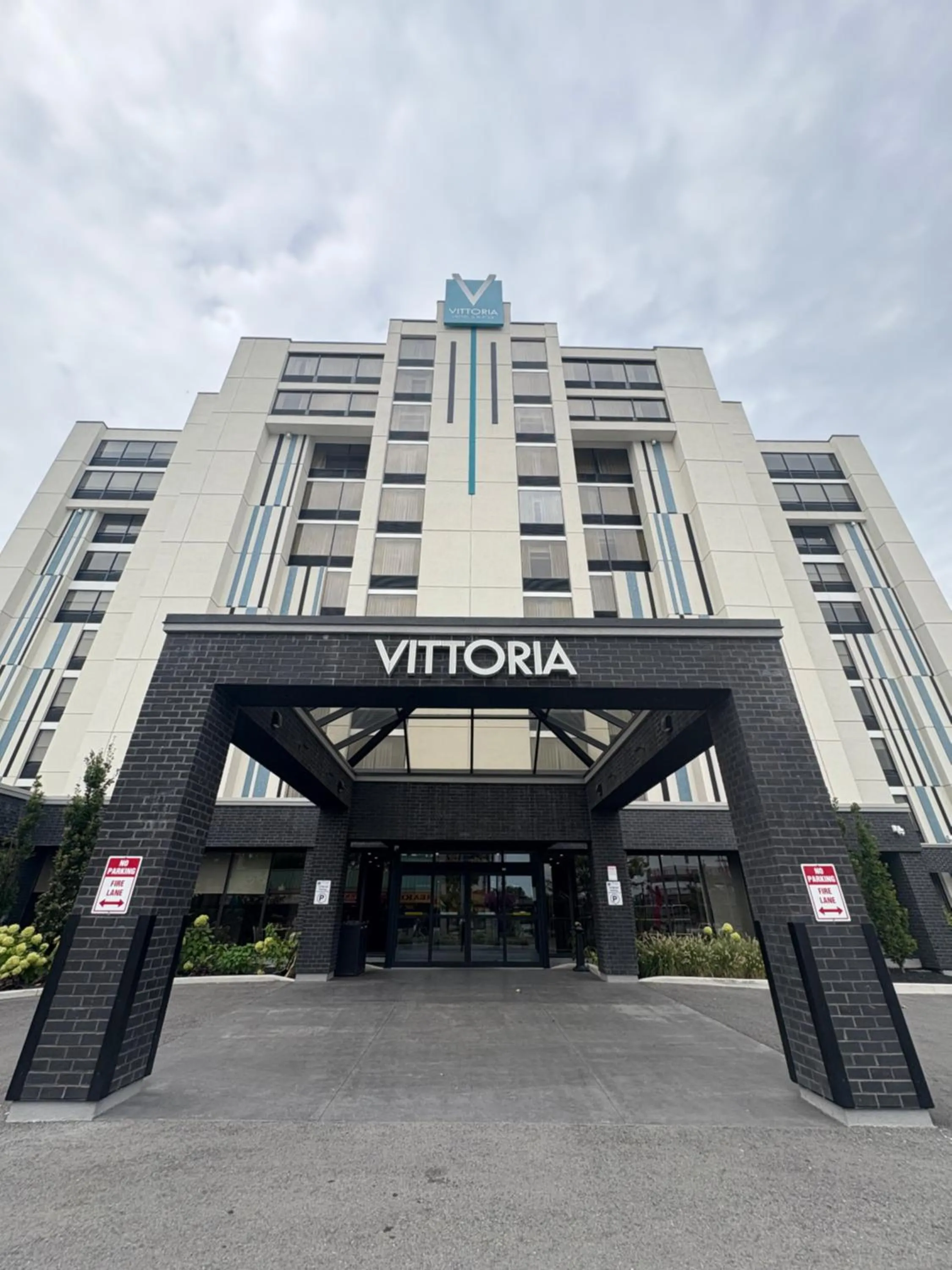 Property building in Vittoria Hotel & Suites