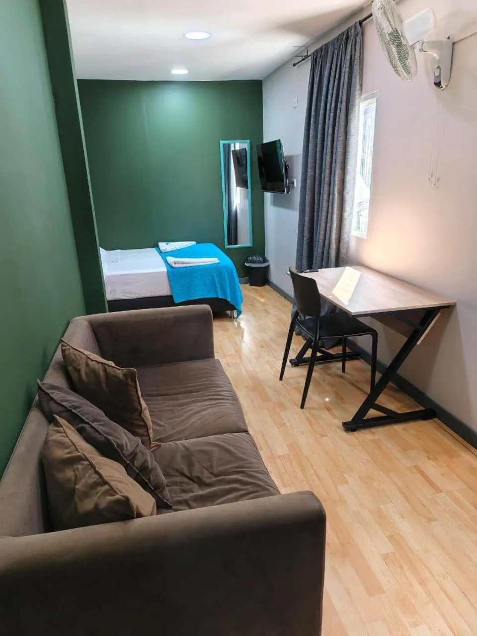 Bedroom, Bed in Poblado Park Guest House