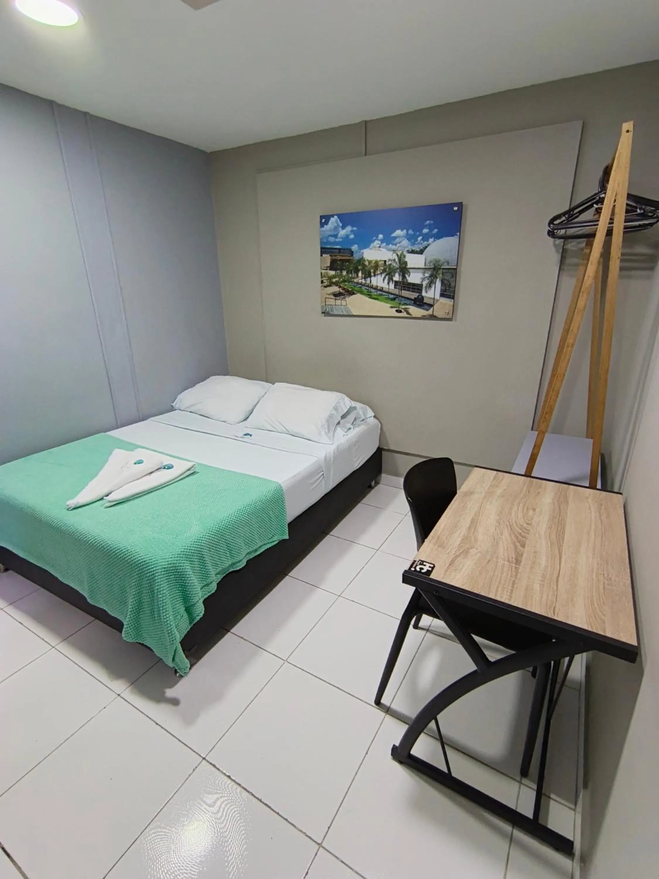 Bedroom, Bed in Poblado Park Guest House