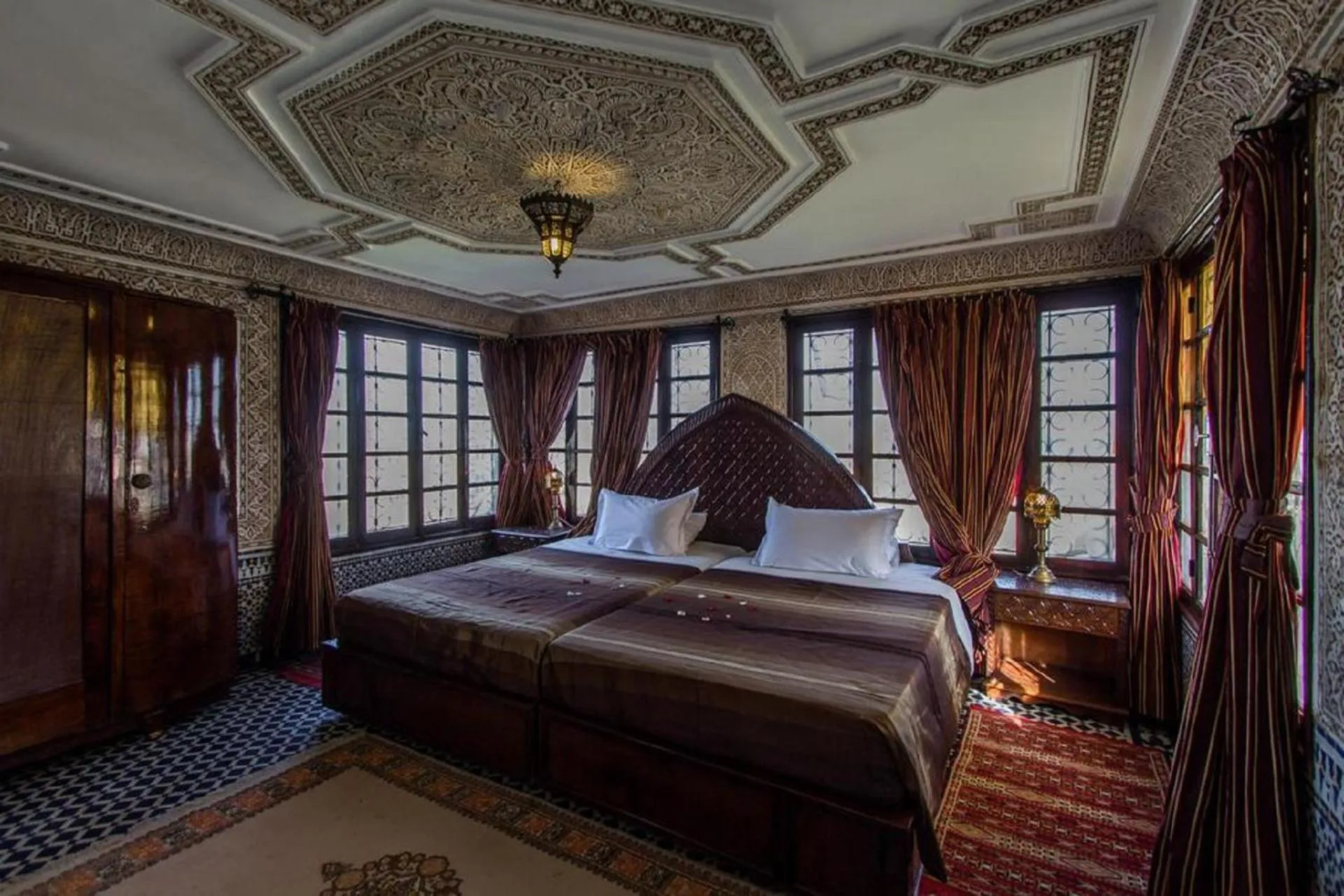 Bed in Riad Pacha Palace