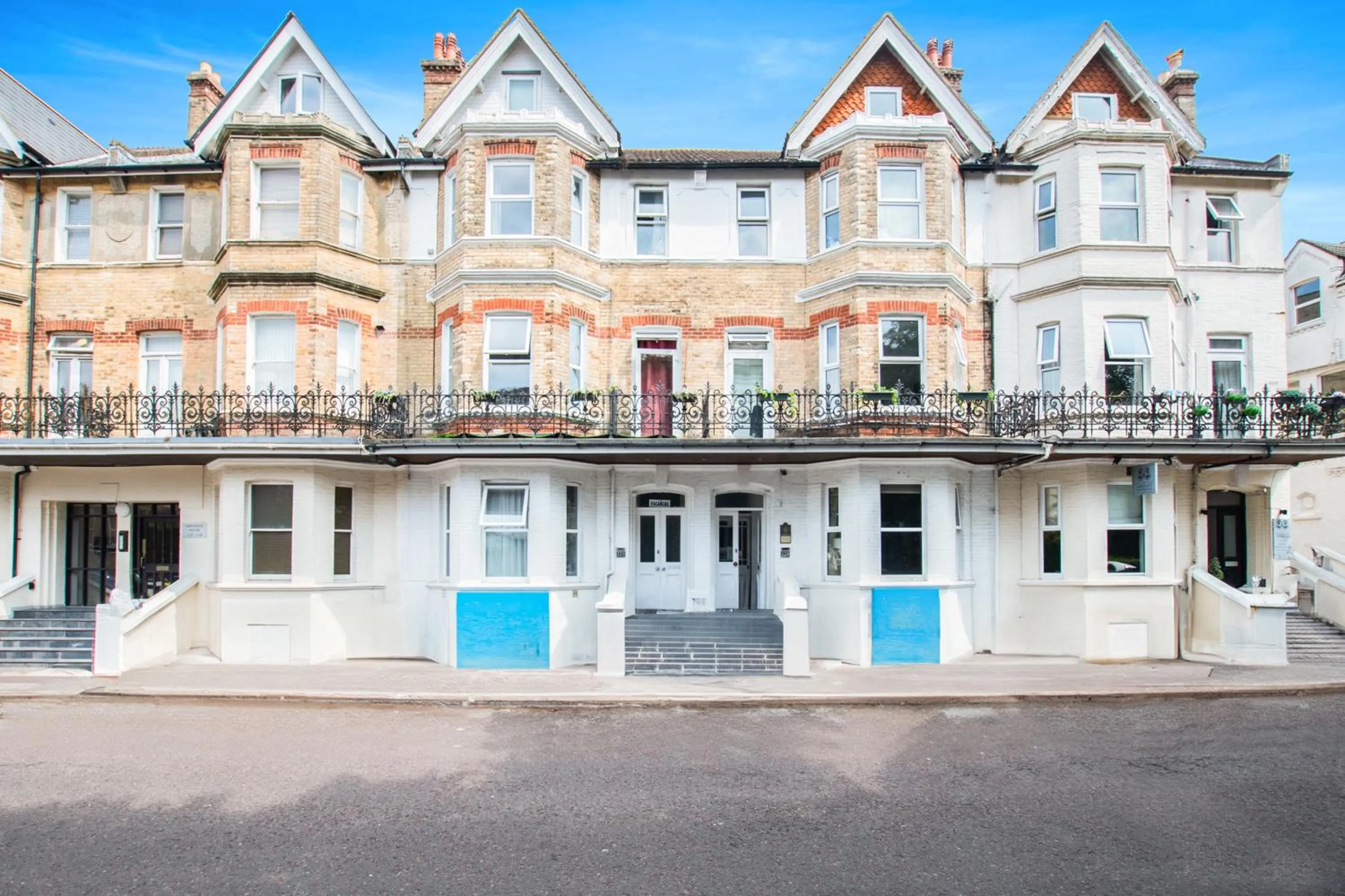 Property building in OYO The Lodge Bournemouth