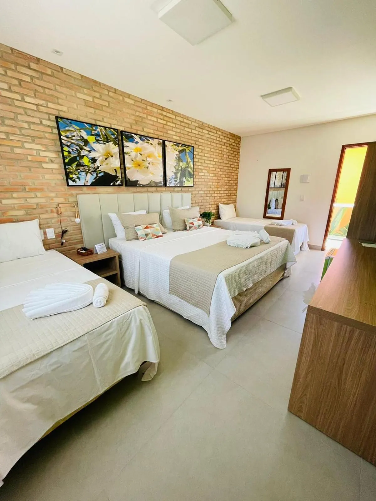 Bed in Pousada das Flores