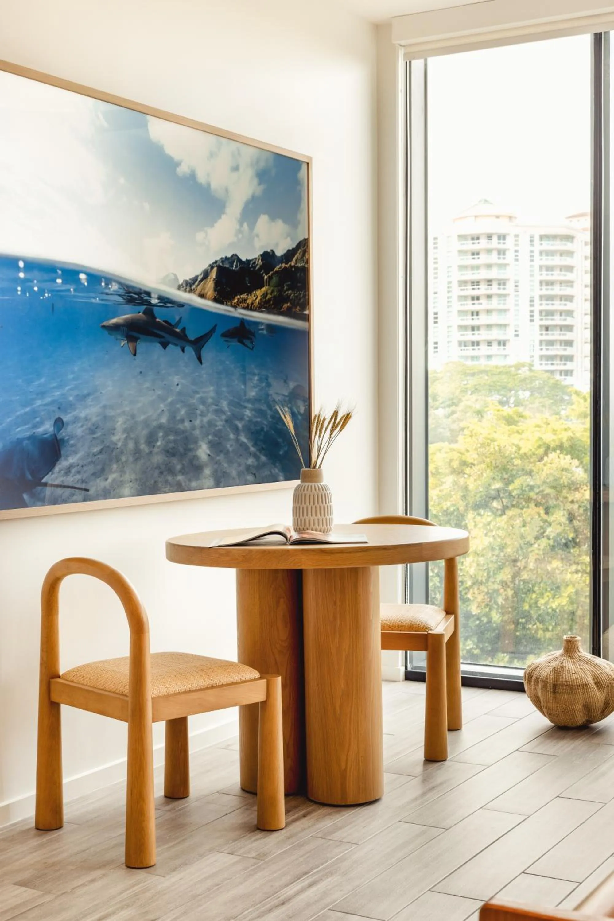 Seating area in Sonder at Riverwalk